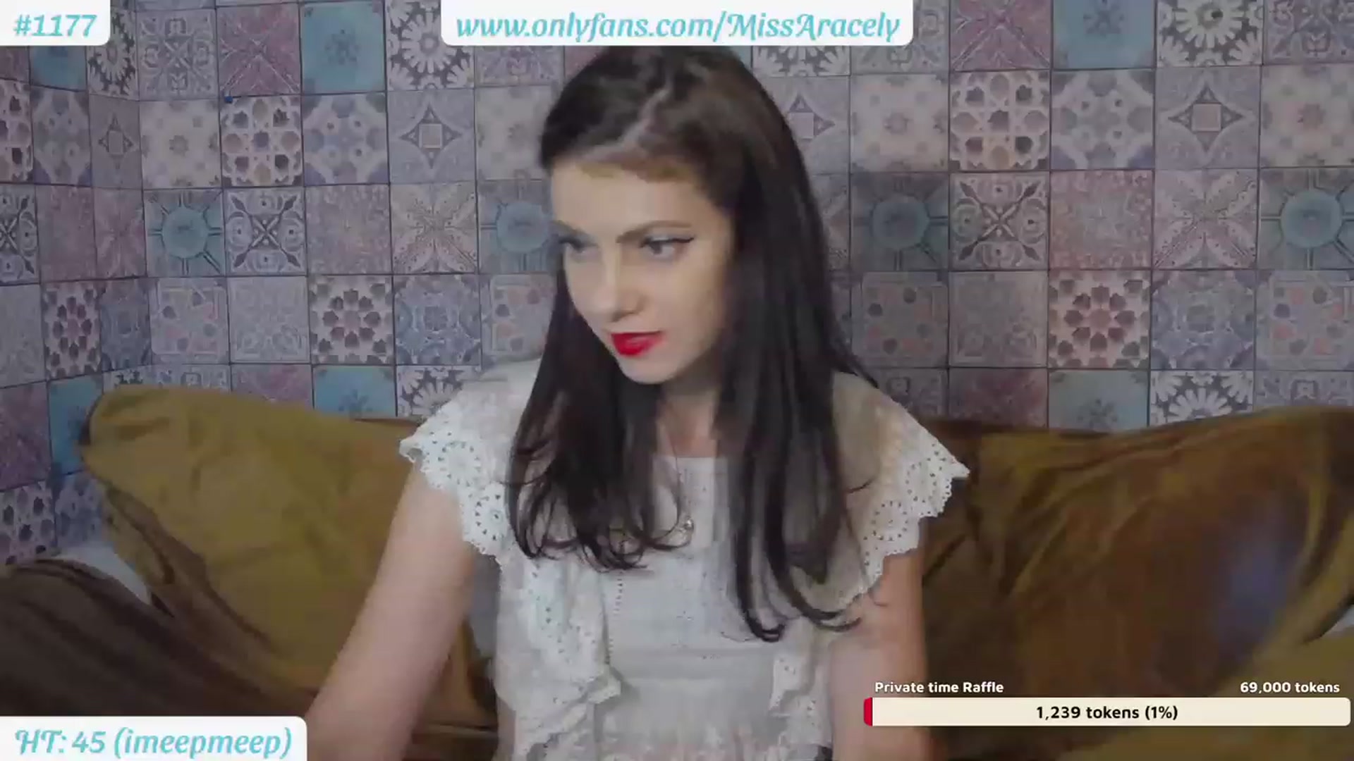 Gallery image thumbnail from MissAracely's myfreecams stream on, 08/23/2023, 20:08 image 4 of 20