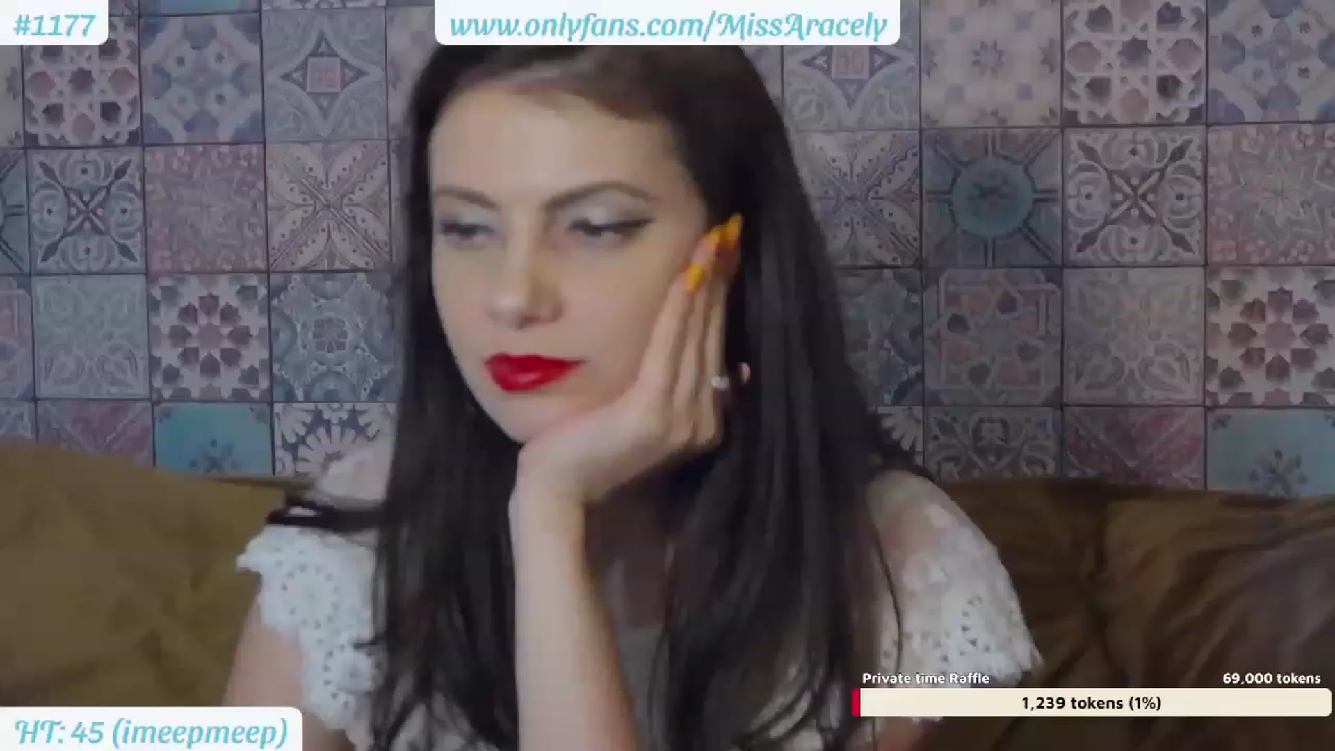 Gallery image thumbnail from MissAracely's myfreecams stream on, 08/23/2023, 20:08 image 5 of 20