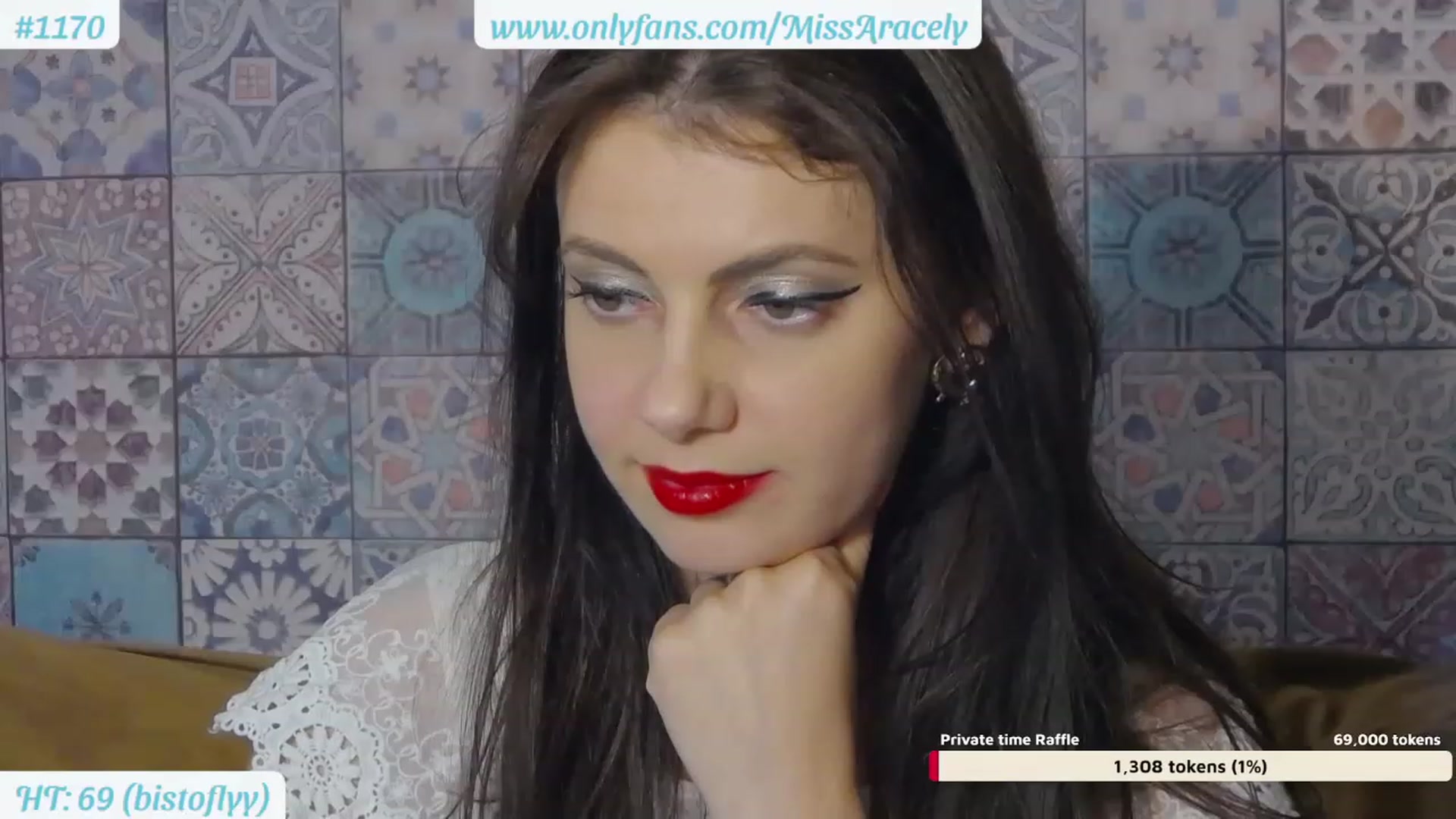 Gallery image thumbnail from MissAracely's myfreecams stream on, 08/23/2023, 20:08 image 14 of 20