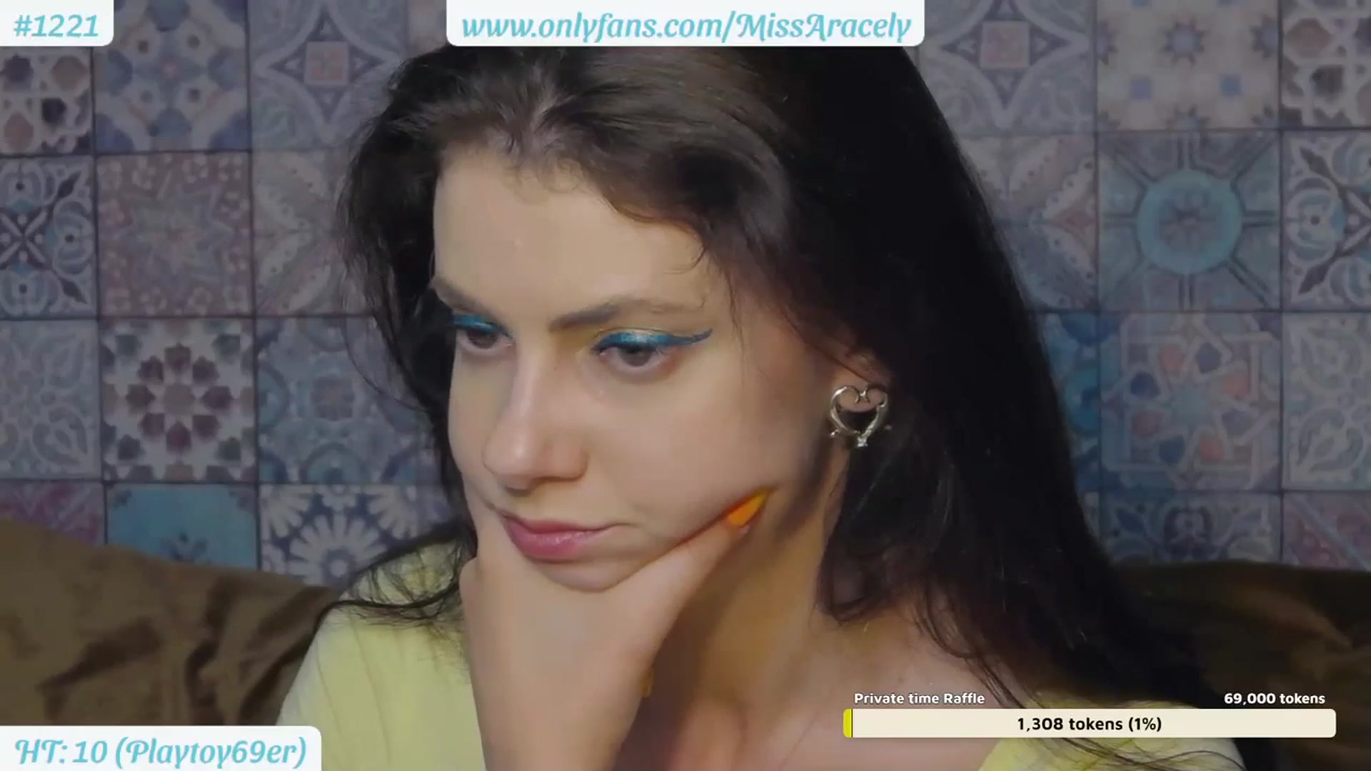 Gallery image thumbnail from MissAracely's myfreecams stream on, 08/24/2023, 17:14 image 19 of 20