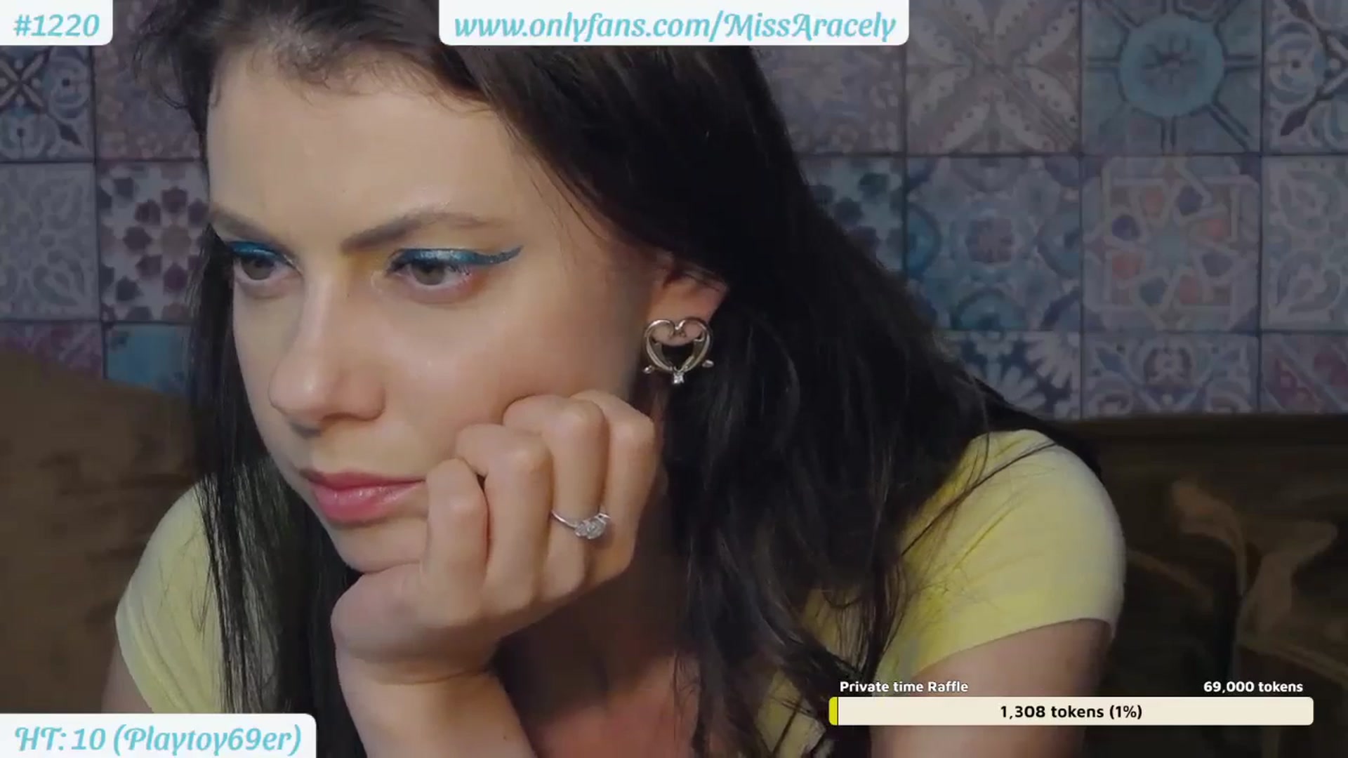 Gallery image thumbnail from MissAracely's myfreecams stream on, 08/24/2023, 17:14 image 14 of 20
