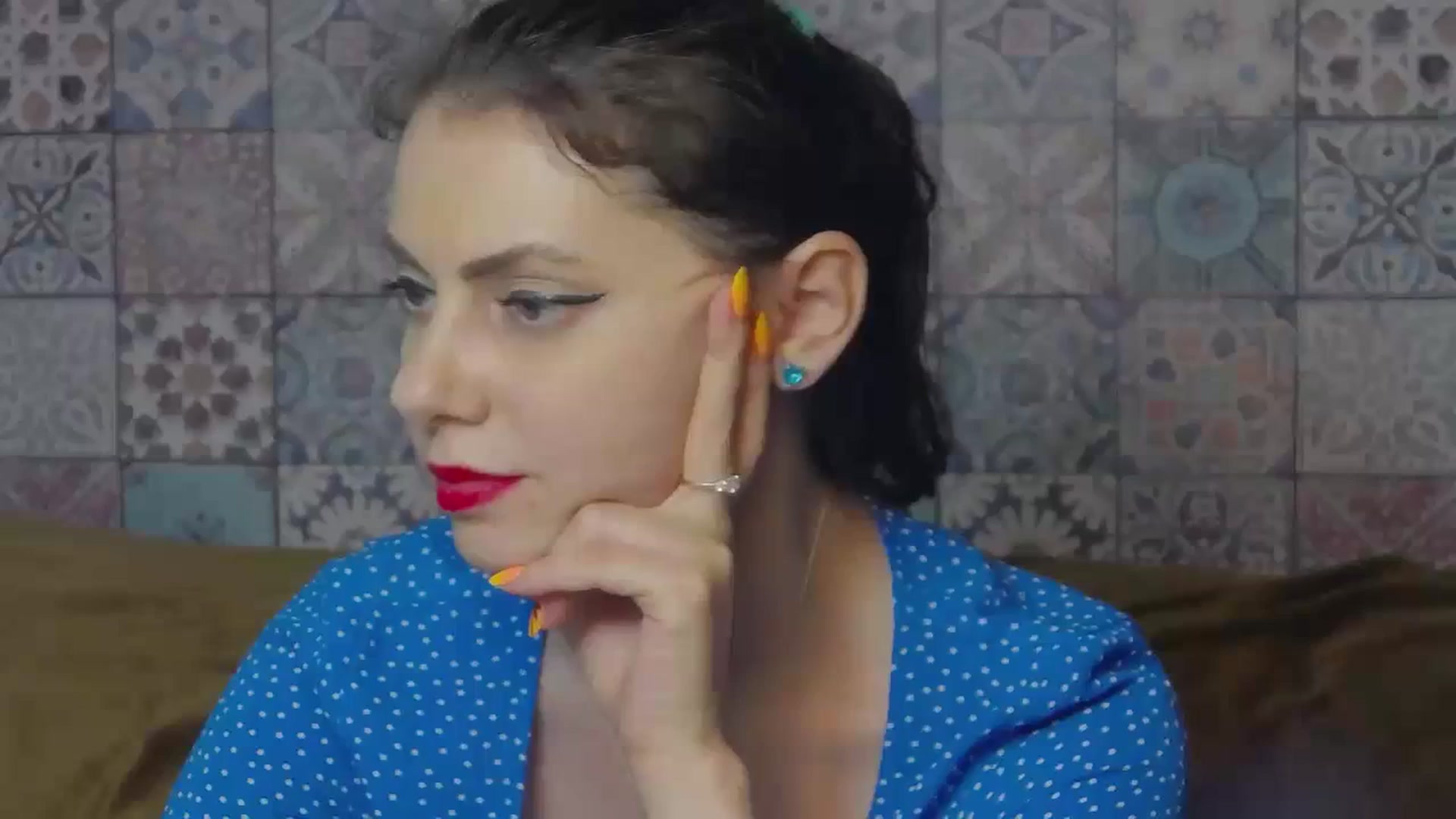Gallery image thumbnail from MissAracely's myfreecams stream on, 08/29/2023, 17:48 image 17 of 20