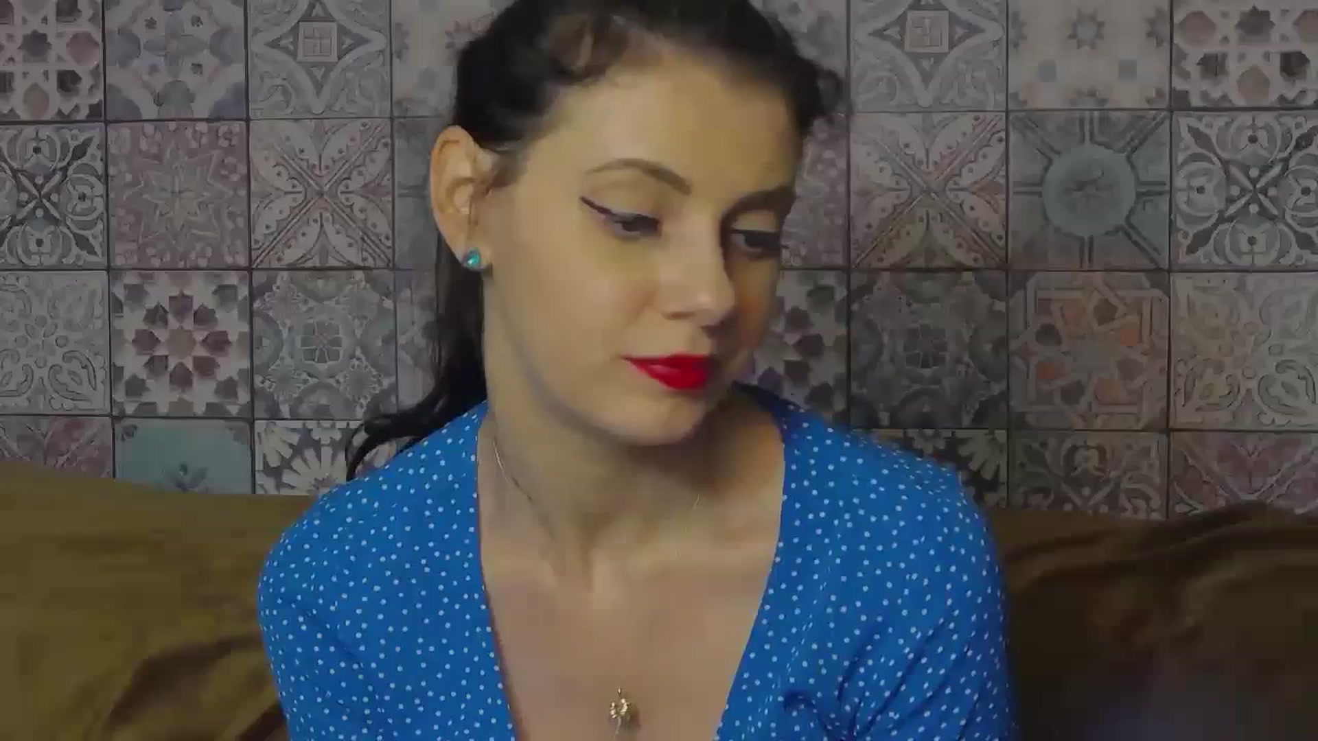 Gallery image thumbnail from MissAracely's myfreecams stream on, 08/29/2023, 17:48 image 15 of 20