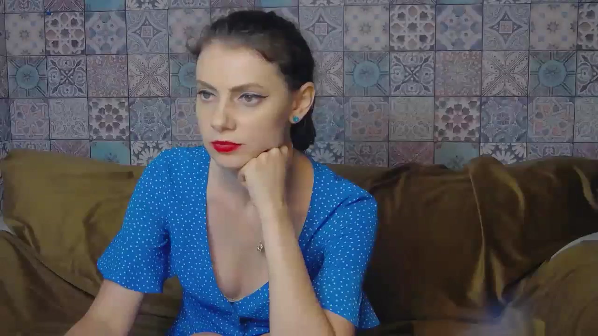 Gallery image thumbnail from MissAracely's myfreecams stream on, 08/29/2023, 20:19 image 5 of 20