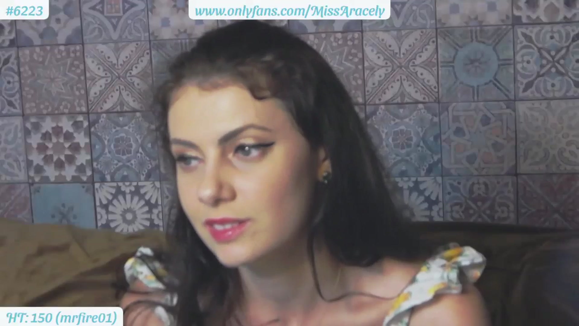 Gallery image thumbnail from MissAracely's myfreecams stream on, 09/09/2023, 19:55 image 16 of 20