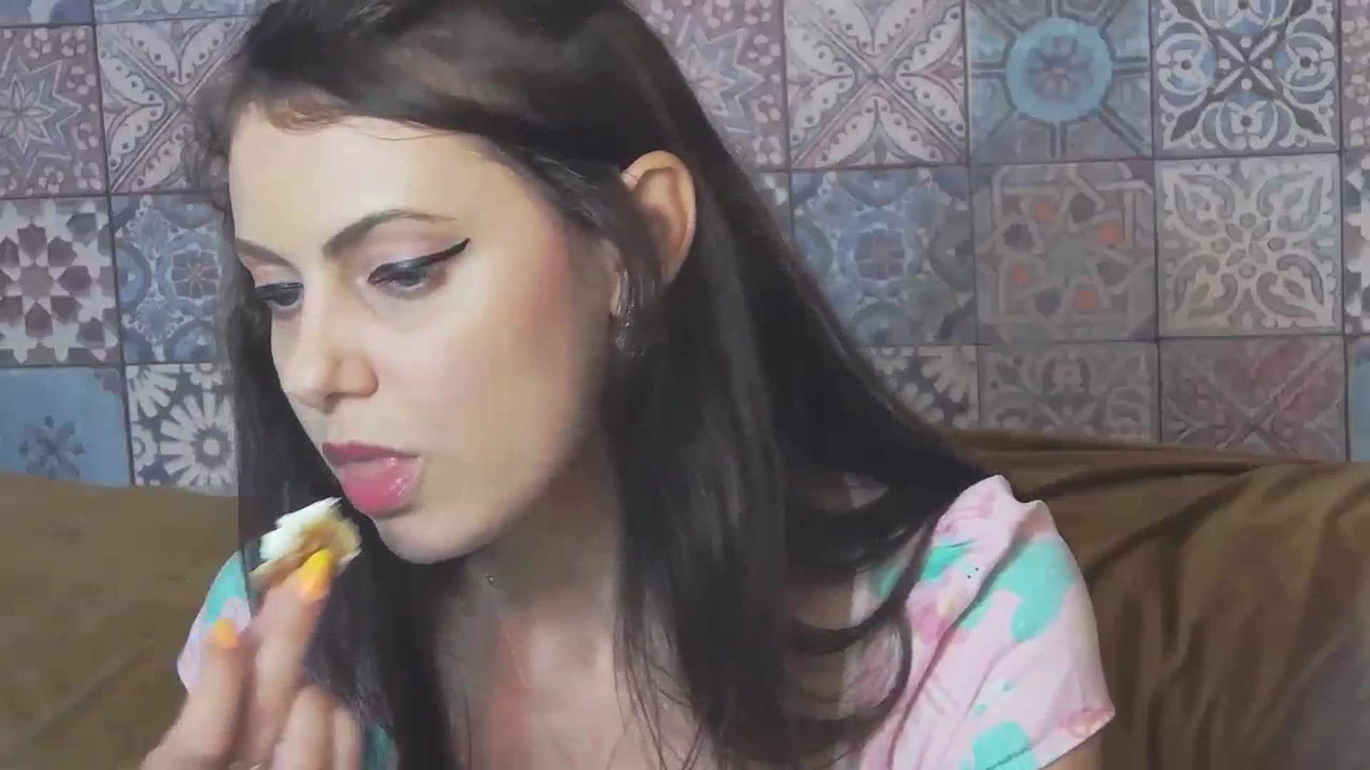 Gallery image thumbnail from MissAracely's myfreecams stream on, 09/10/2023, 20:03 image 12 of 20