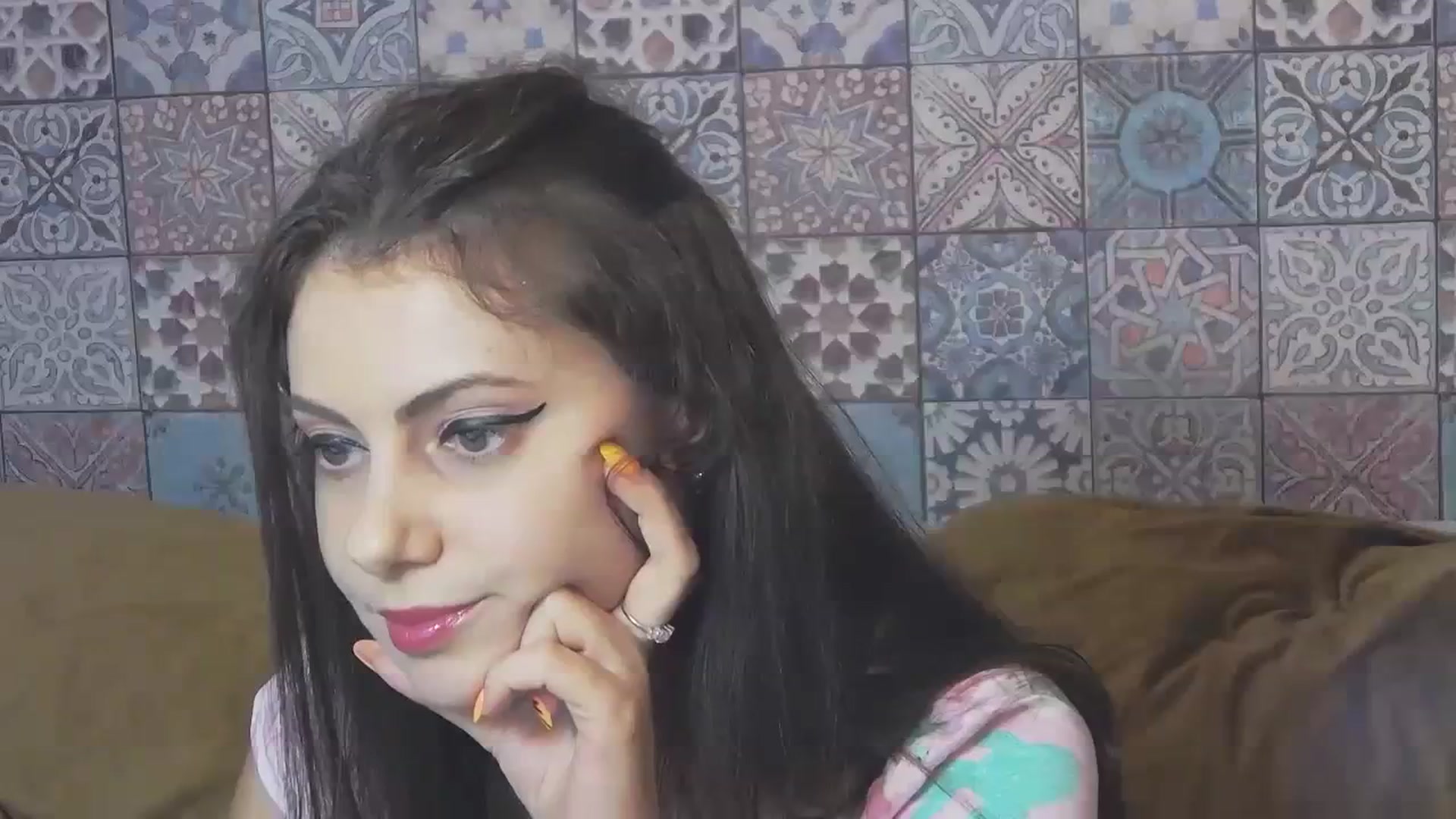 Gallery image thumbnail from MissAracely's myfreecams stream on, 09/10/2023, 22:04 image 15 of 20