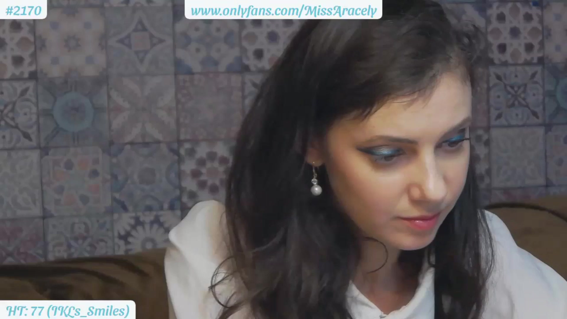 Gallery image thumbnail from MissAracely's myfreecams stream on, 09/13/2023, 21:43 image 18 of 20