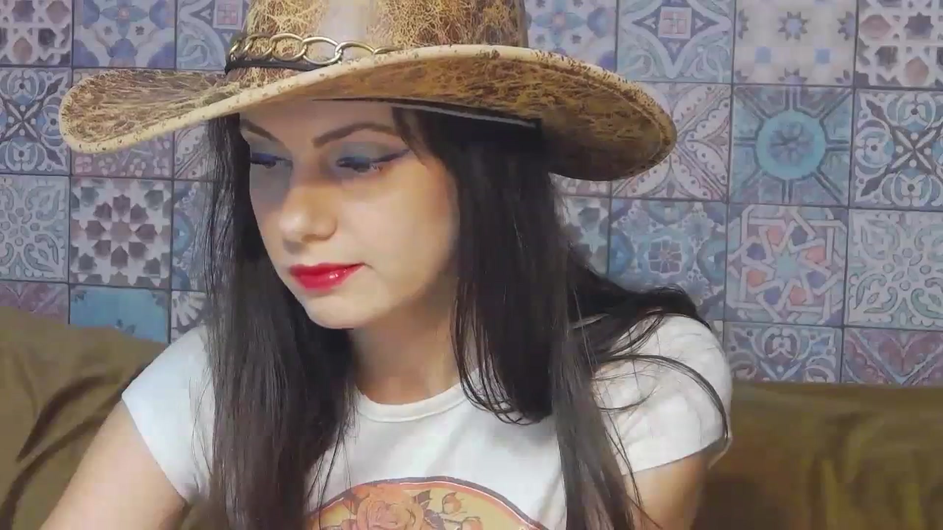 Gallery image thumbnail from MissAracely's myfreecams stream on, 09/14/2023, 18:23 image 10 of 20