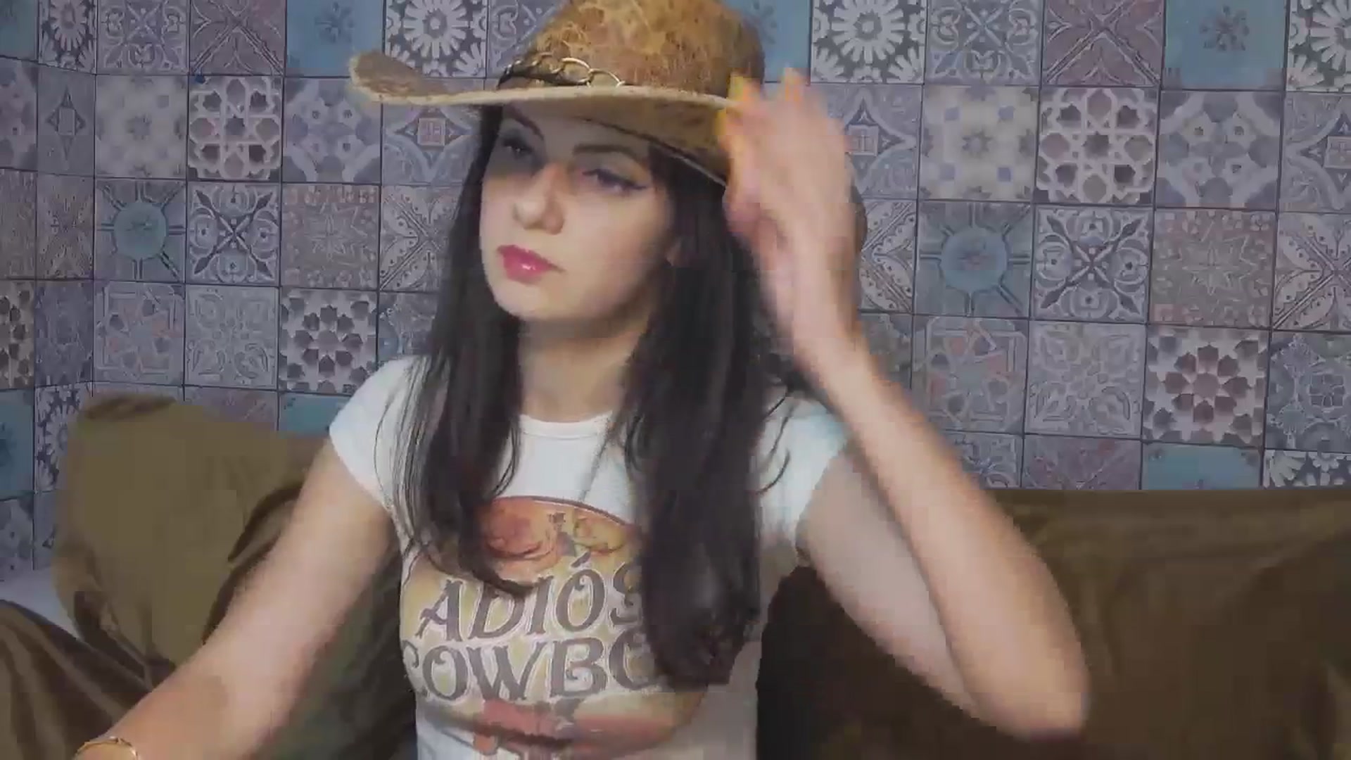 Gallery image thumbnail from MissAracely's myfreecams stream on, 09/14/2023, 18:23 image 4 of 20