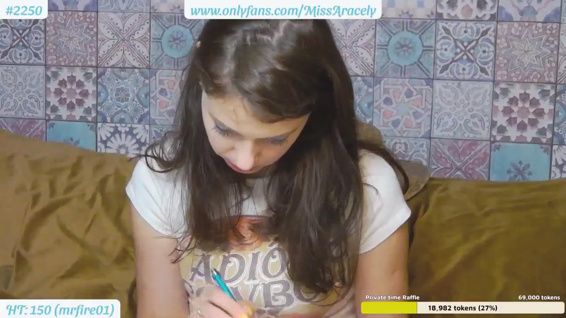 Gallery image thumbnail from MissAracely's myfreecams stream on, 09/14/2023, 20:59 image 6 of 20