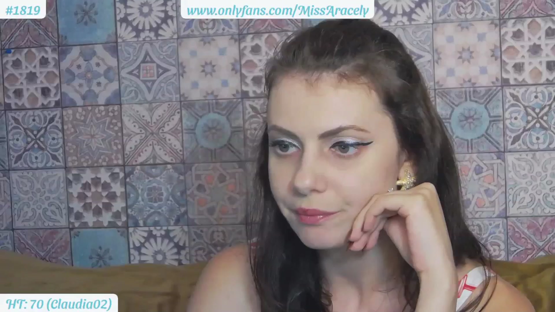 Gallery image thumbnail from MissAracely's myfreecams stream on, 09/17/2023, 22:49 image 1 of 20
