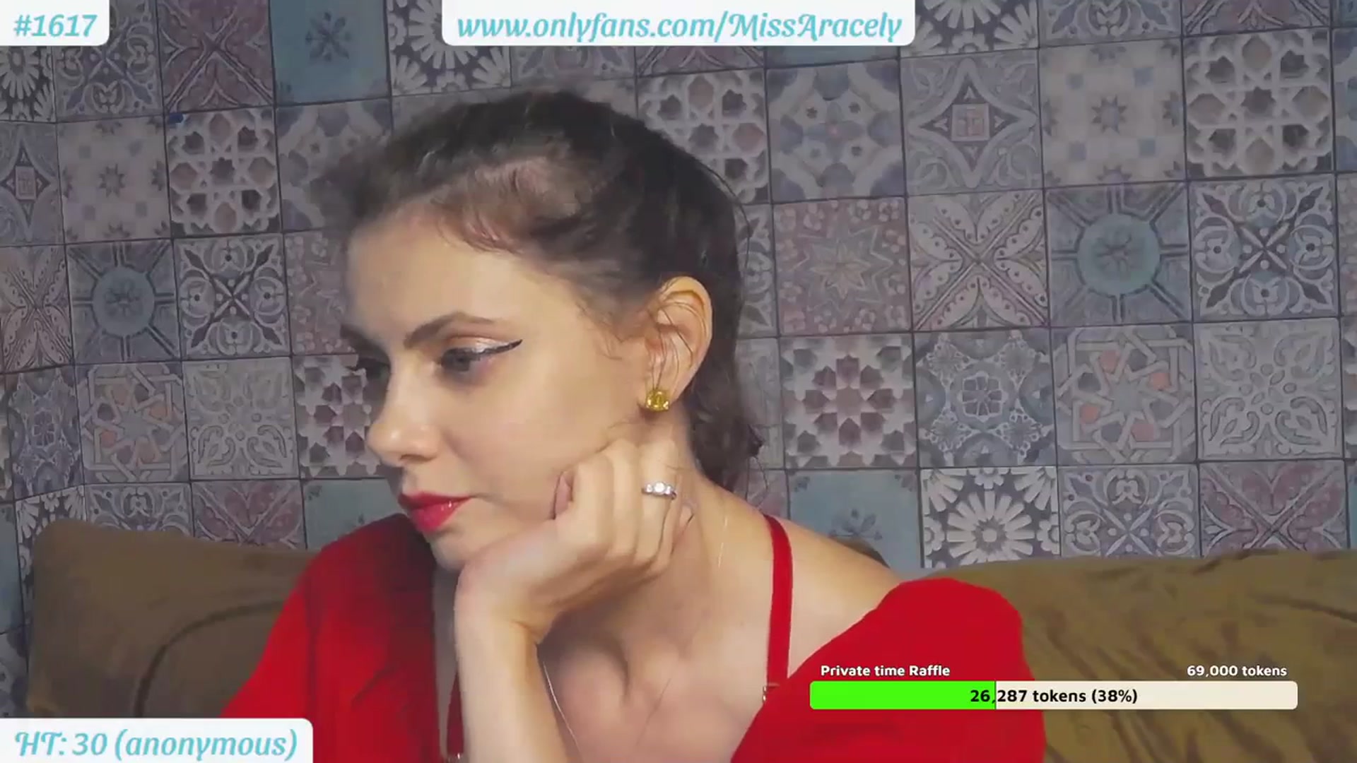 Gallery image thumbnail from MissAracely's myfreecams stream on, 09/20/2023, 19:01 image 14 of 20