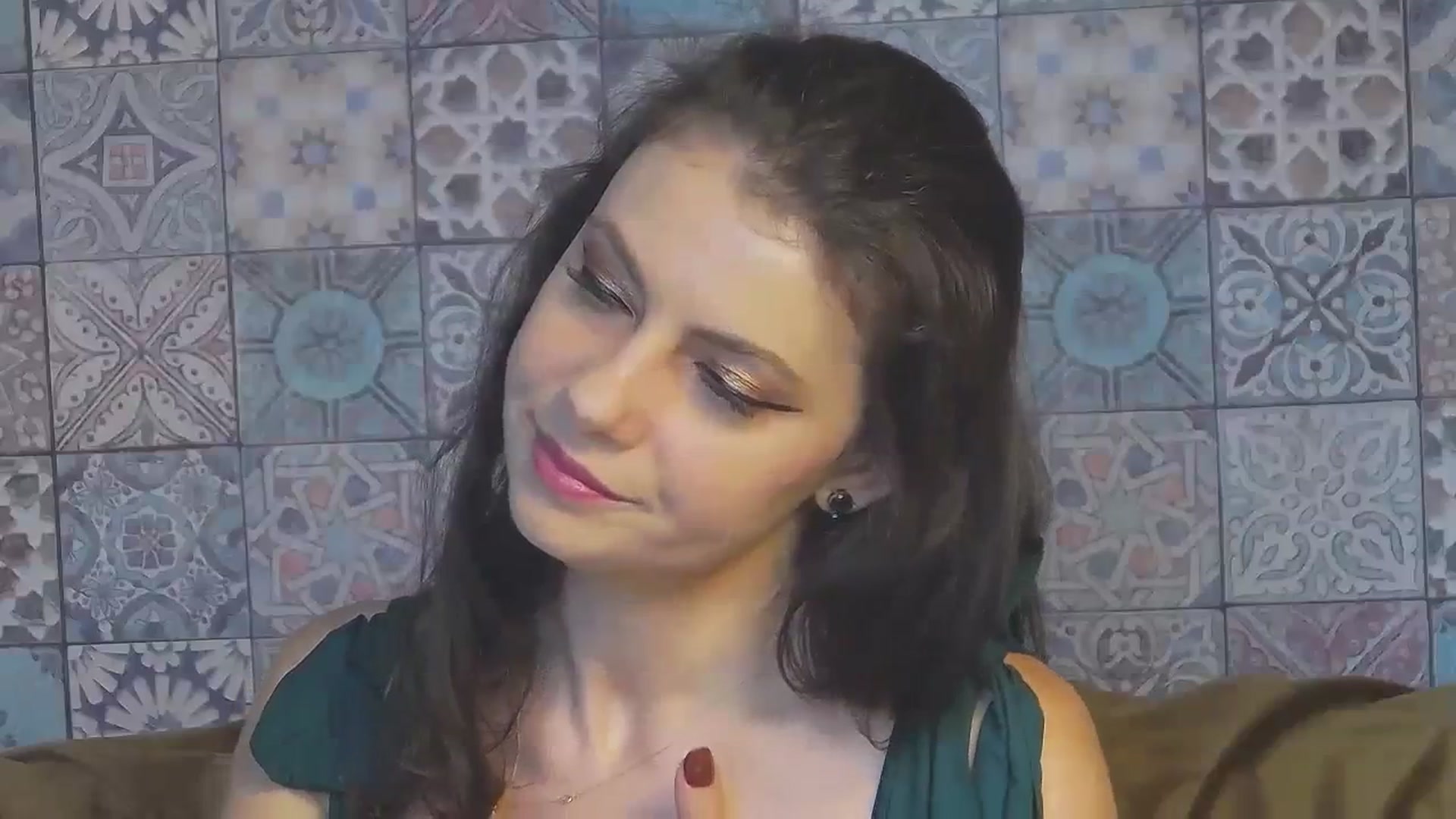 Gallery image thumbnail from MissAracely's myfreecams stream on, 09/22/2023, 15:22 image 13 of 20