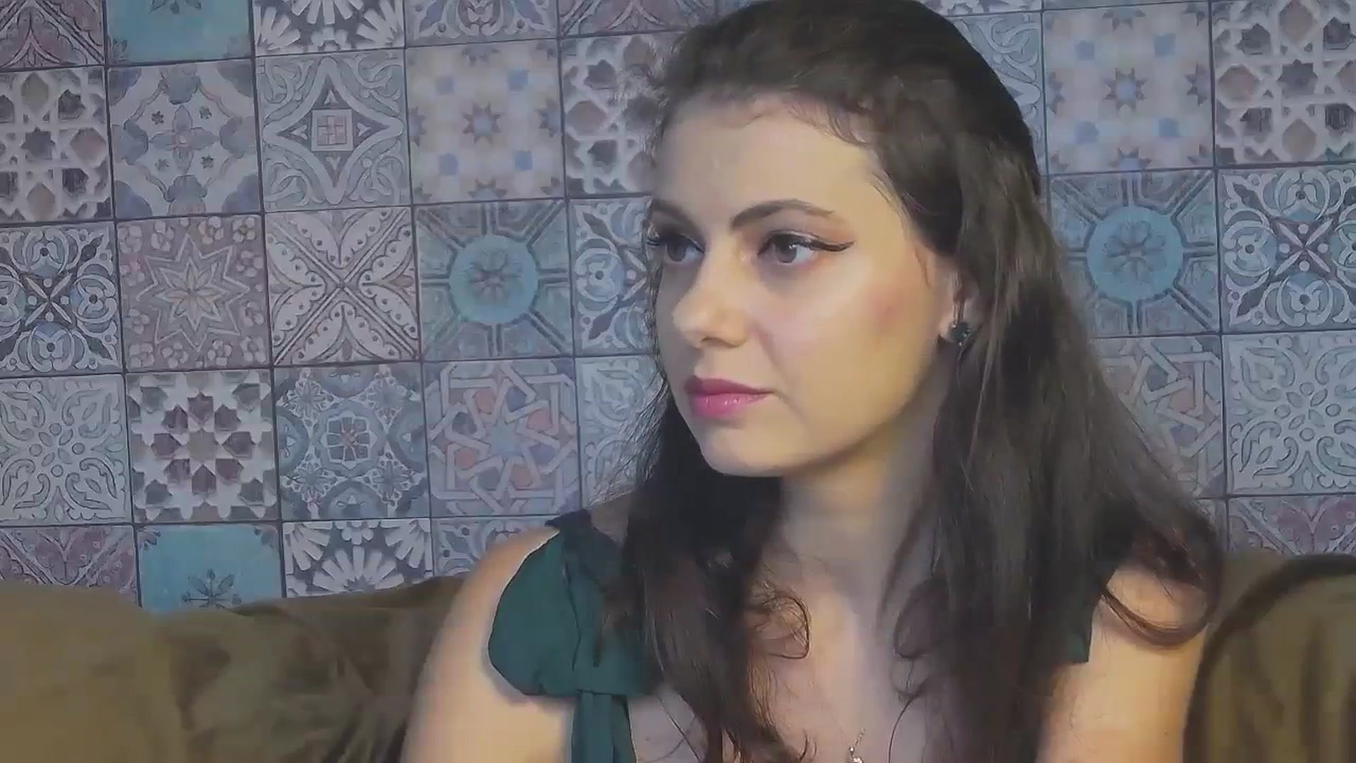 Gallery image thumbnail from MissAracely's myfreecams stream on, 09/22/2023, 15:22 image 6 of 20