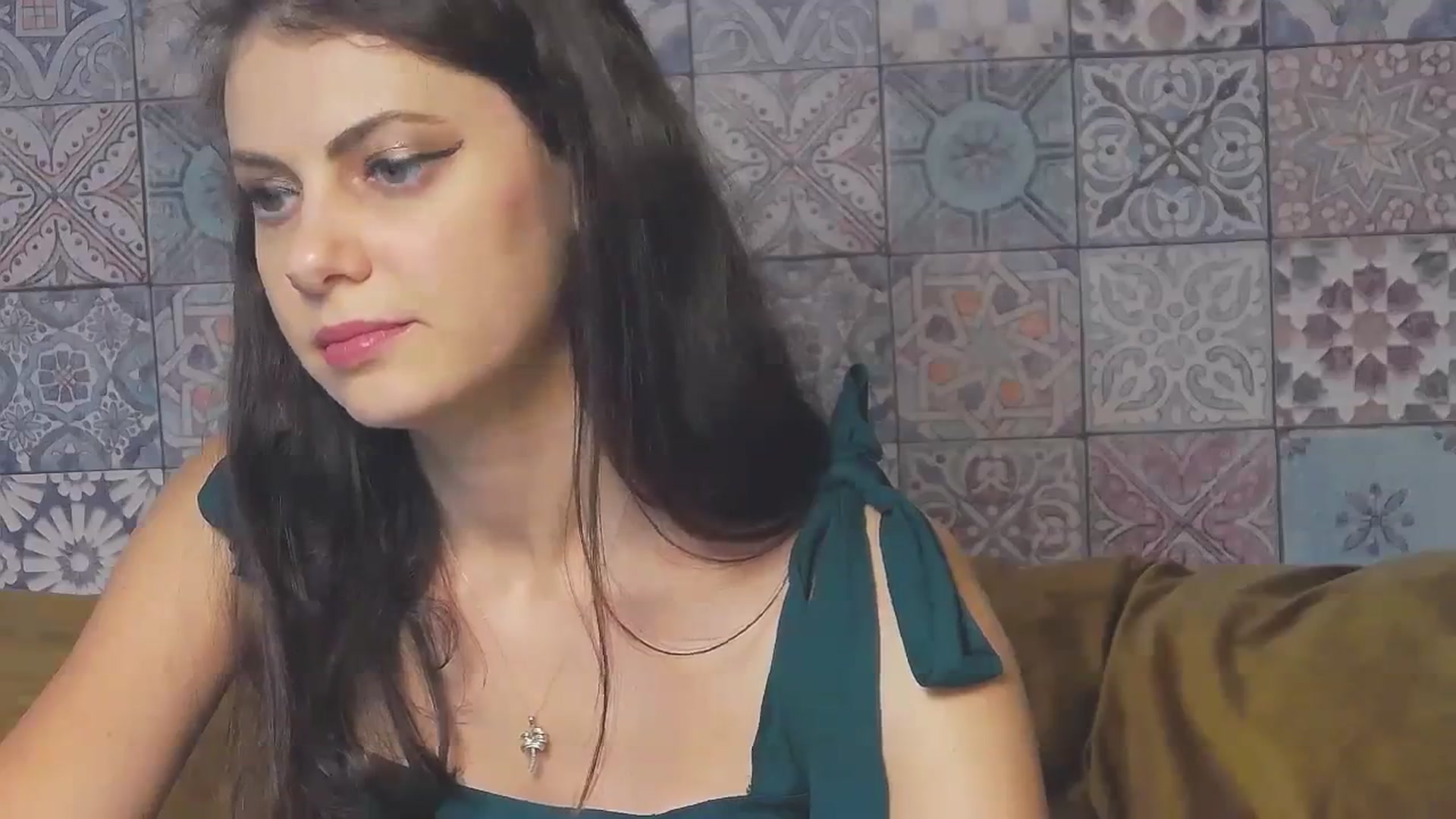 Gallery image thumbnail from MissAracely's myfreecams stream on, 09/22/2023, 19:15 image 13 of 20