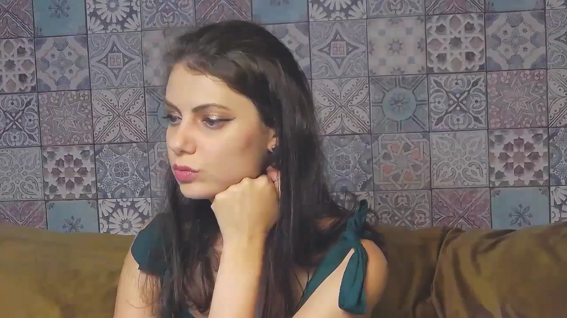 Gallery image thumbnail from MissAracely's myfreecams stream on, 09/22/2023, 19:15 image 9 of 20