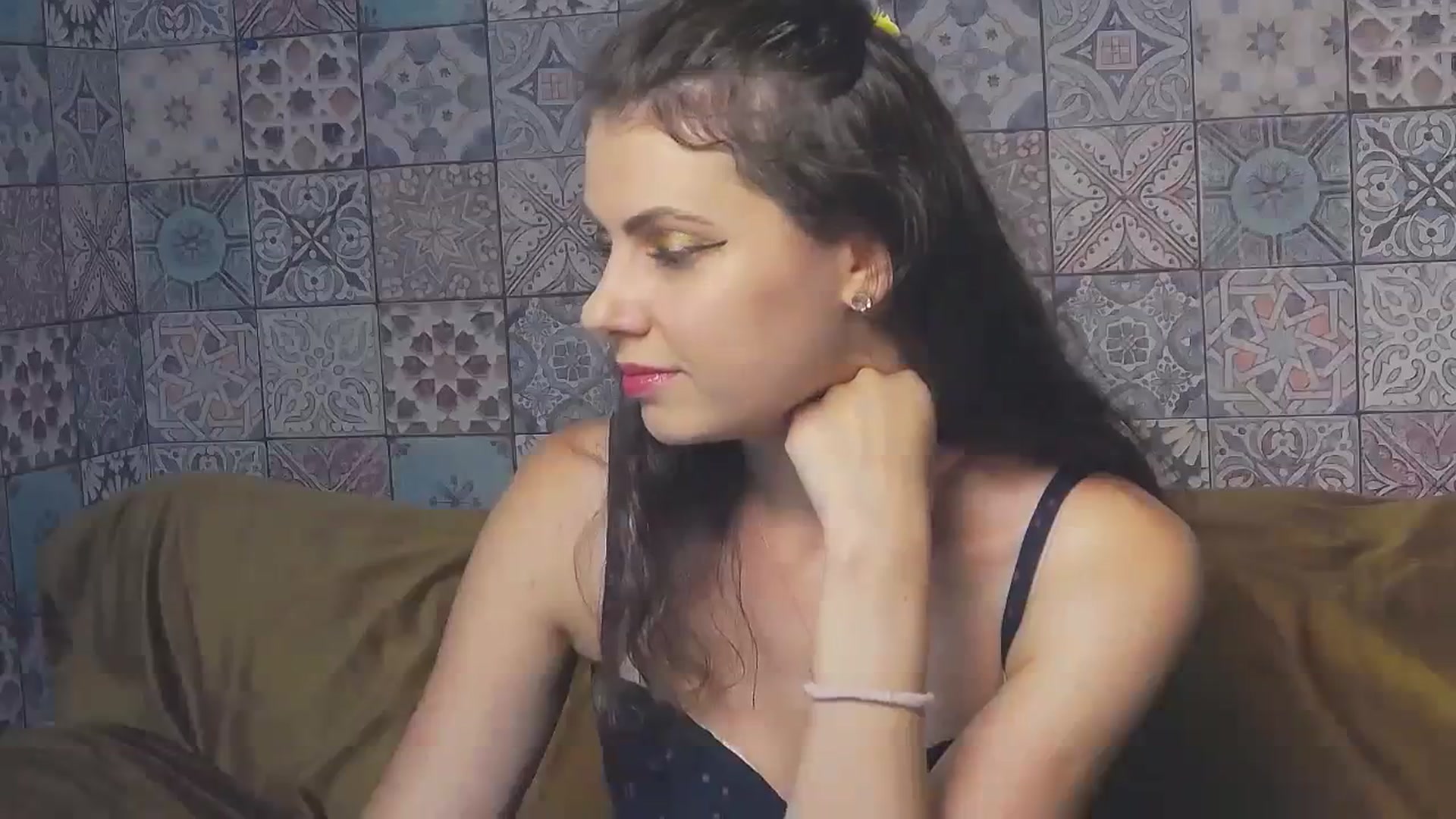Gallery image thumbnail from MissAracely's myfreecams stream on, 09/24/2023, 19:02 image 14 of 20
