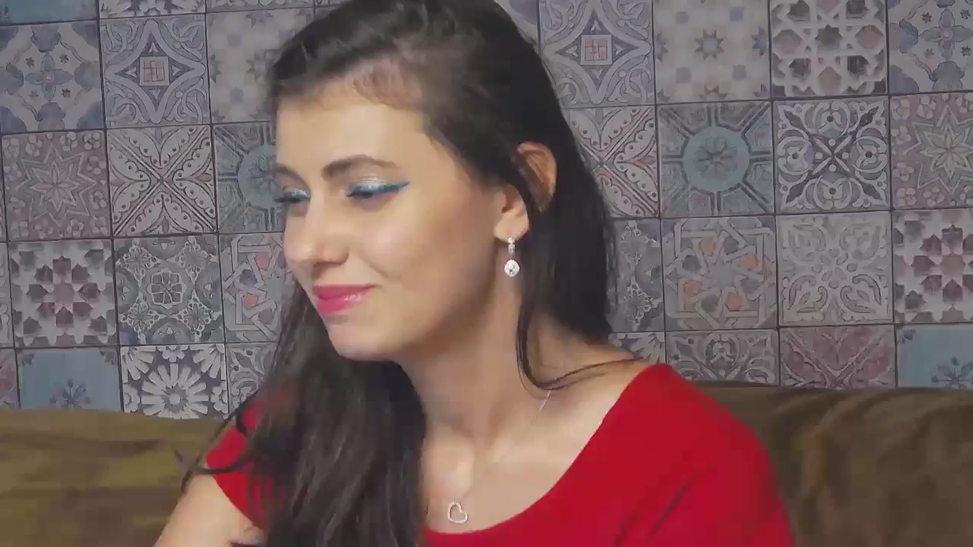 Gallery image thumbnail from MissAracely's myfreecams stream on, 09/28/2023, 19:43 image 12 of 20