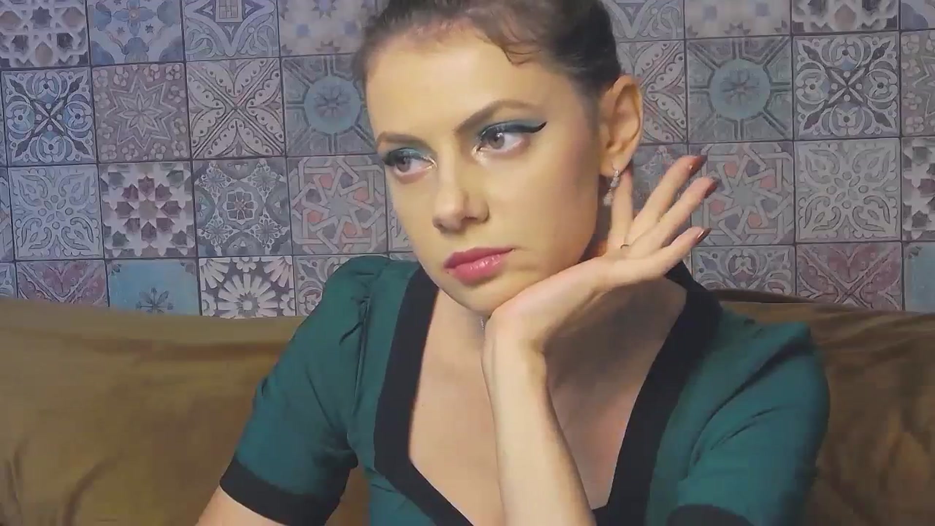 Gallery image thumbnail from MissAracely's myfreecams stream on, 09/29/2023, 14:41 image 13 of 20