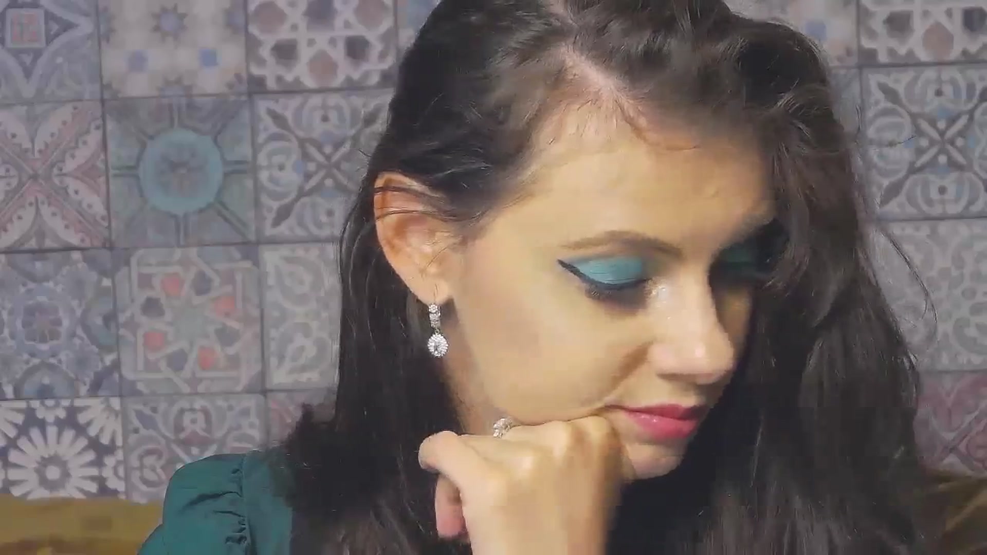 Gallery image thumbnail from MissAracely's myfreecams stream on, 09/29/2023, 15:56 image 12 of 20
