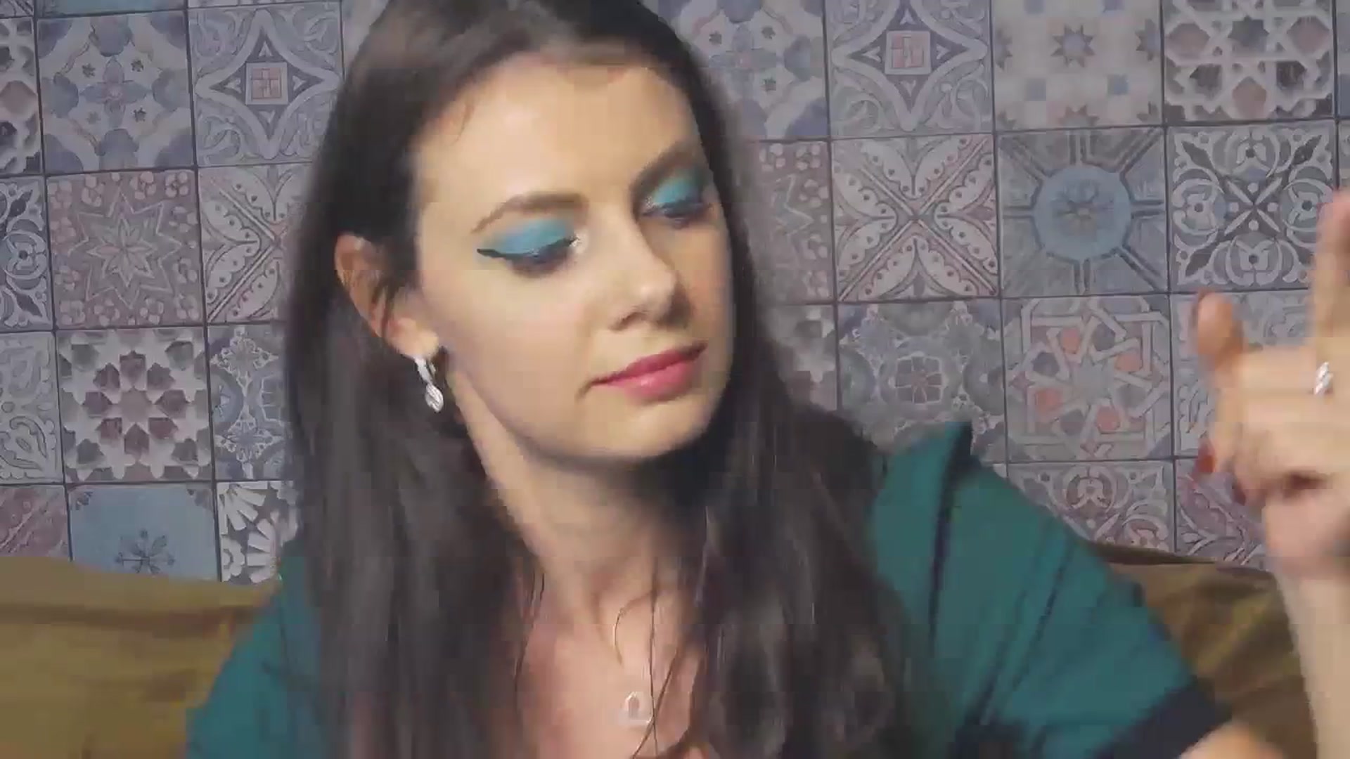 Gallery image thumbnail from MissAracely's myfreecams stream on, 09/29/2023, 19:24 image 11 of 20