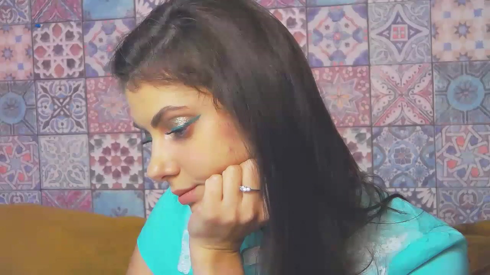 Gallery image thumbnail from MissAracely's myfreecams stream on, 10/02/2023, 13:57 image 18 of 20