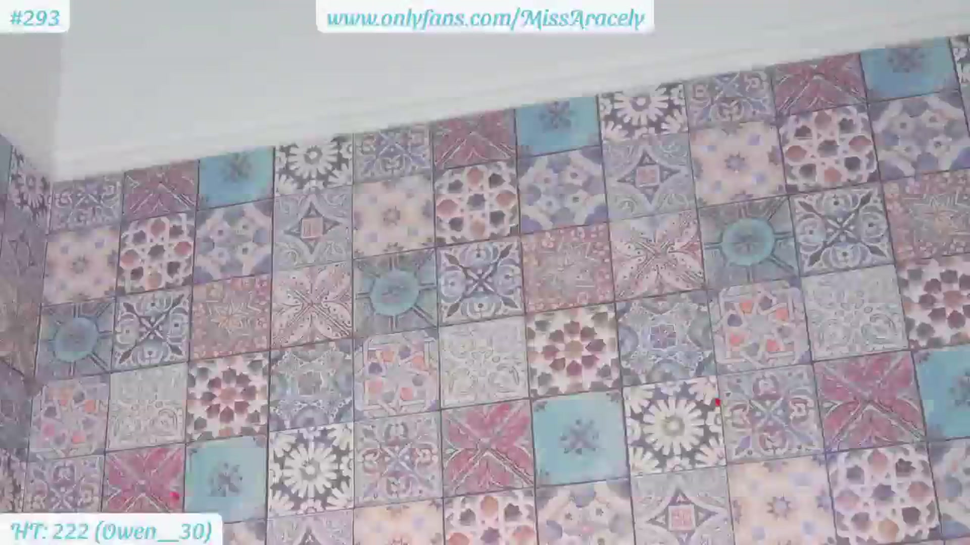 Gallery image thumbnail from MissAracely's myfreecams stream on, 10/02/2023, 19:28 image 18 of 20