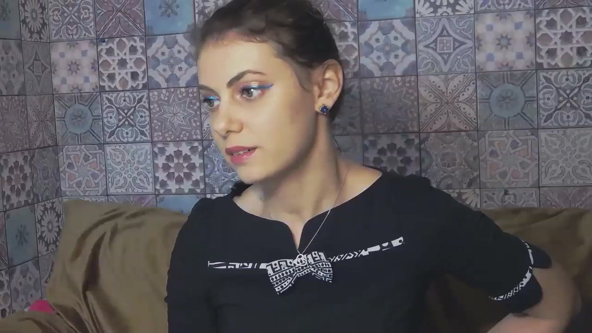 Gallery image thumbnail from MissAracely's myfreecams stream on, 10/05/2023, 15:59 image 10 of 20