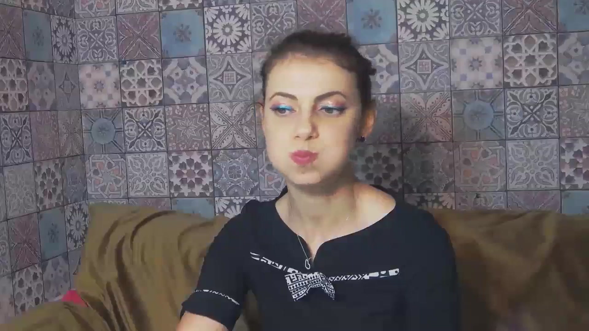Gallery image thumbnail from MissAracely's myfreecams stream on, 10/05/2023, 18:36 image 3 of 20