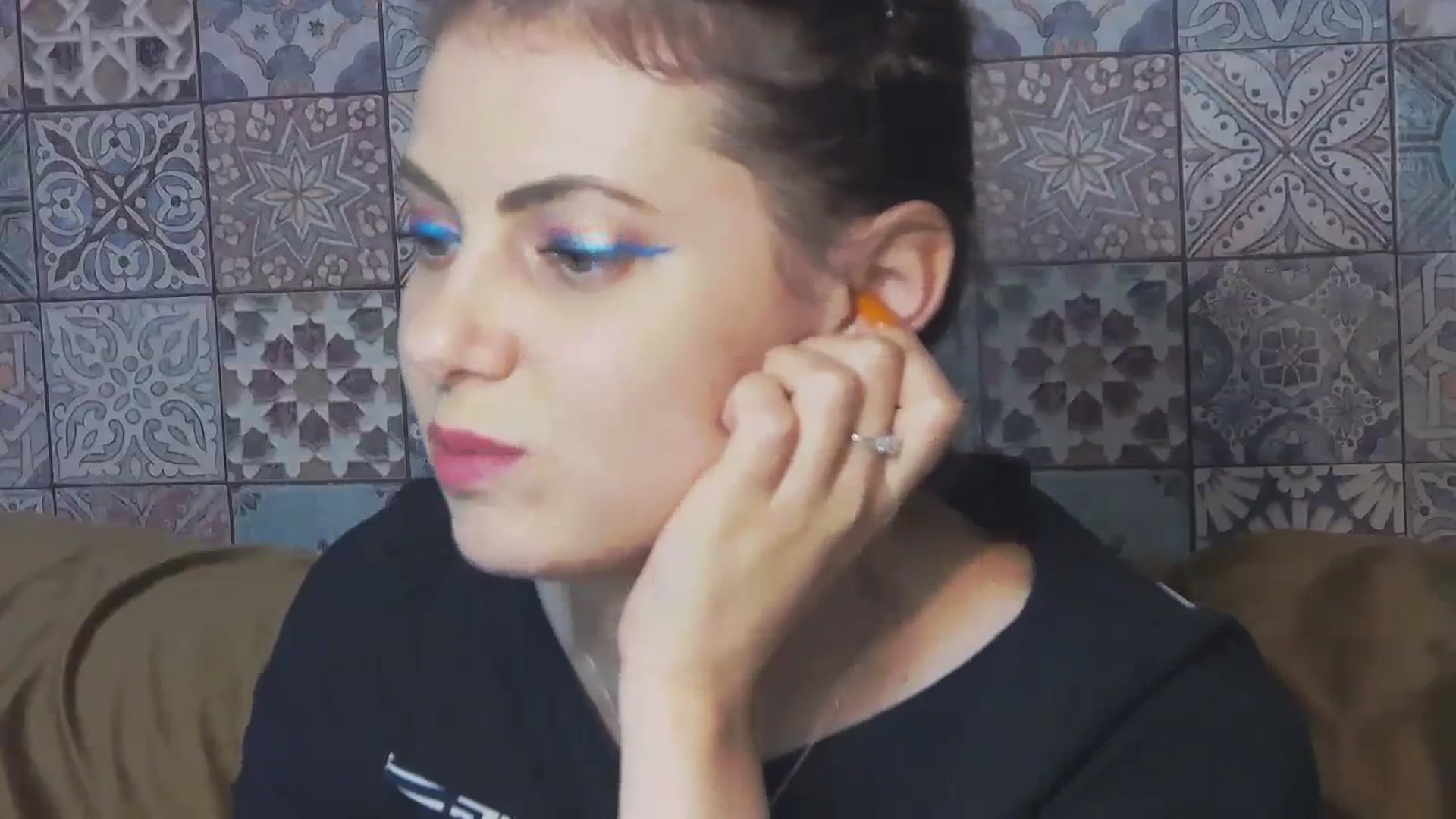 Gallery image thumbnail from MissAracely's myfreecams stream on, 10/05/2023, 18:36 image 20 of 20
