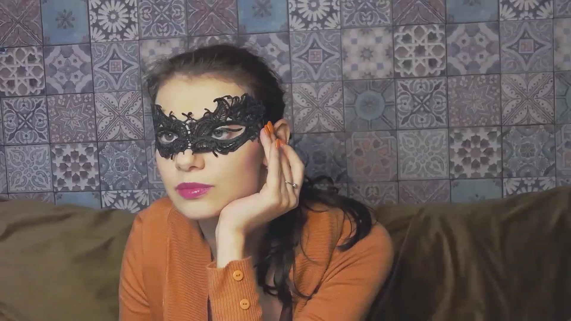 Gallery image thumbnail from MissAracely's myfreecams stream on, 10/10/2023, 16:10 image 4 of 20