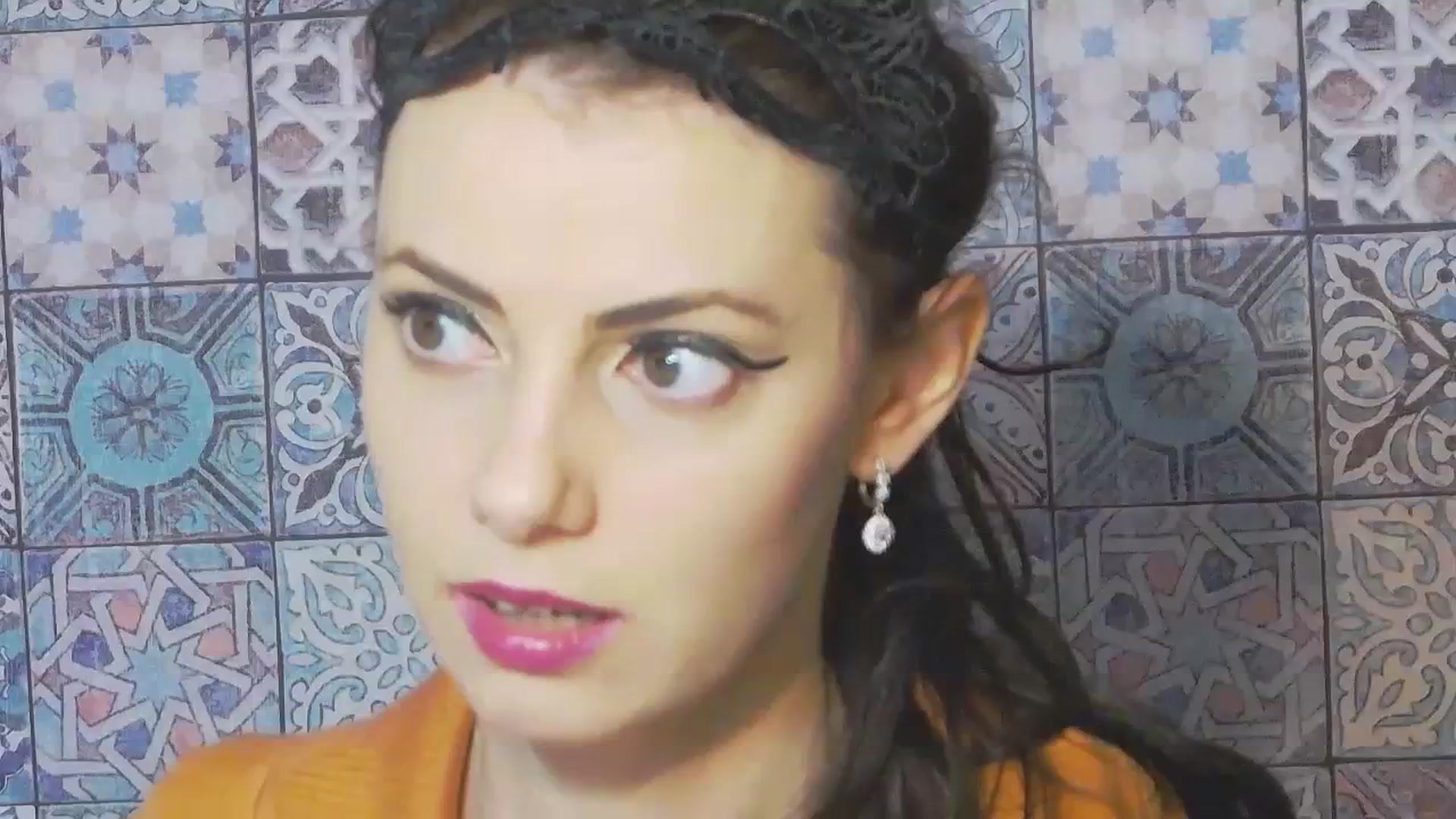 Gallery image thumbnail from MissAracely's myfreecams stream on, 10/10/2023, 16:10 image 5 of 20