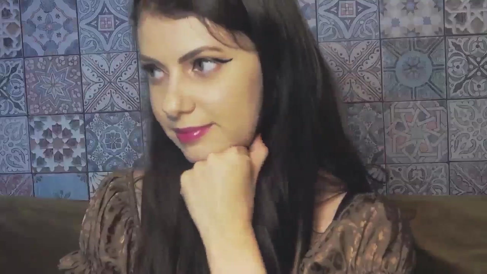 Gallery image thumbnail from MissAracely's myfreecams stream on, 10/12/2023, 15:47 image 11 of 20