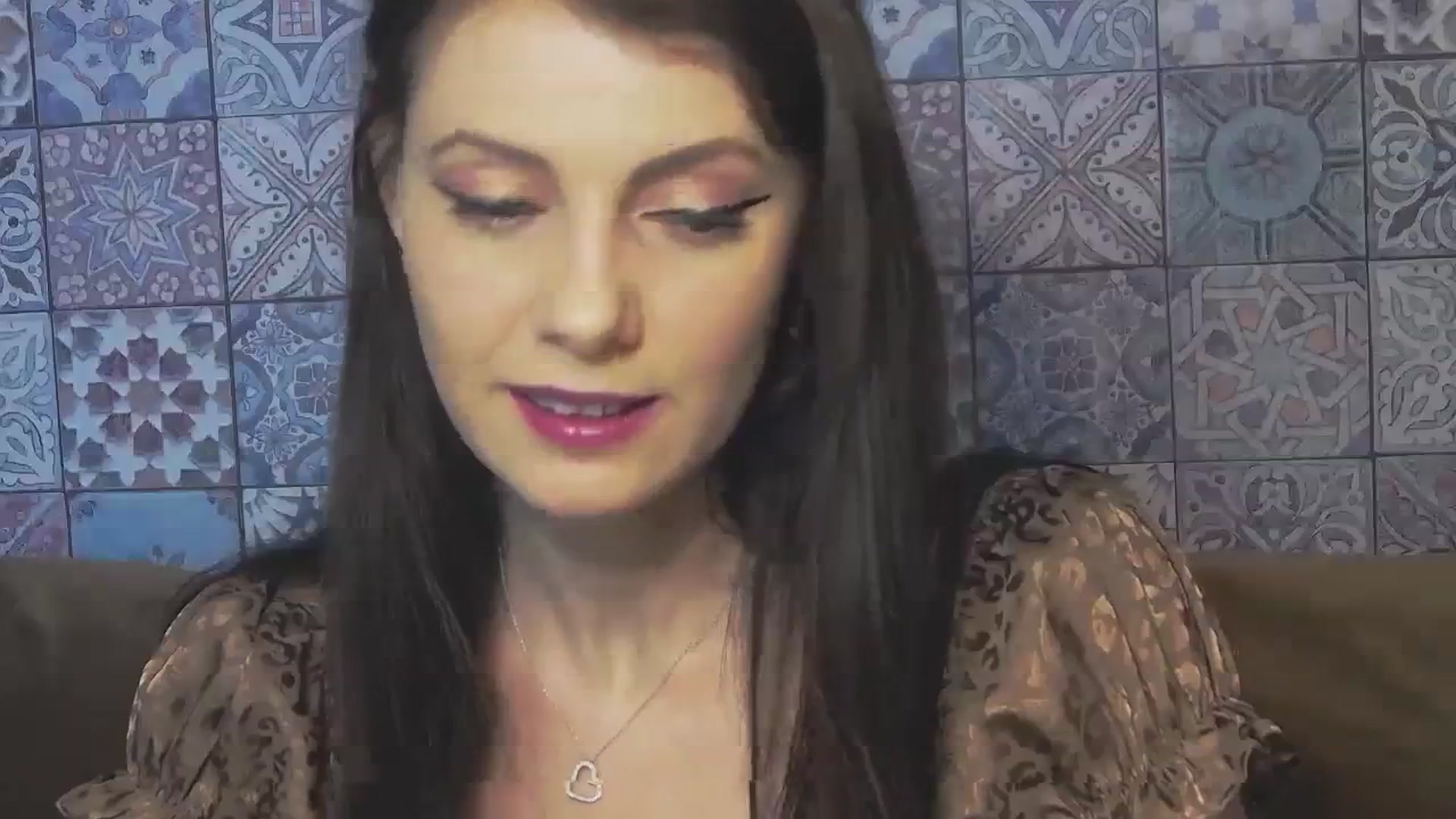Gallery image thumbnail from MissAracely's myfreecams stream on, 10/12/2023, 15:47 image 5 of 20