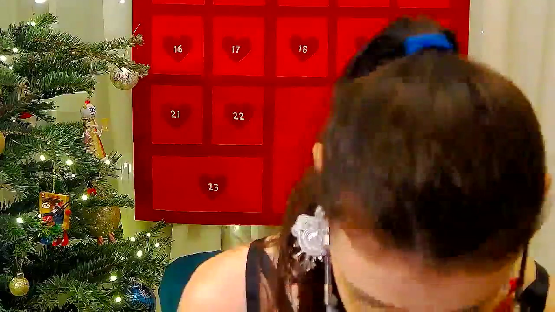 Gallery image thumbnail from MissAracely's myfreecams stream on, 12/21/2023, 21:27 image 19 of 20