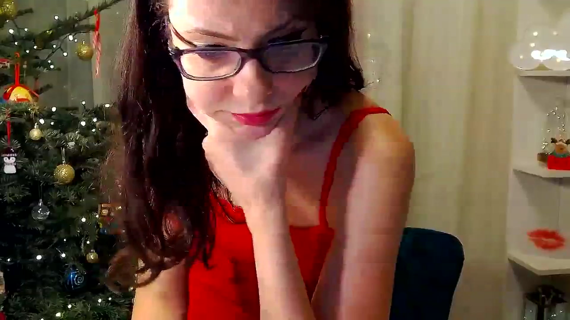 Gallery image thumbnail from MissAracely's myfreecams stream on, 12/28/2023, 18:44 image 9 of 20