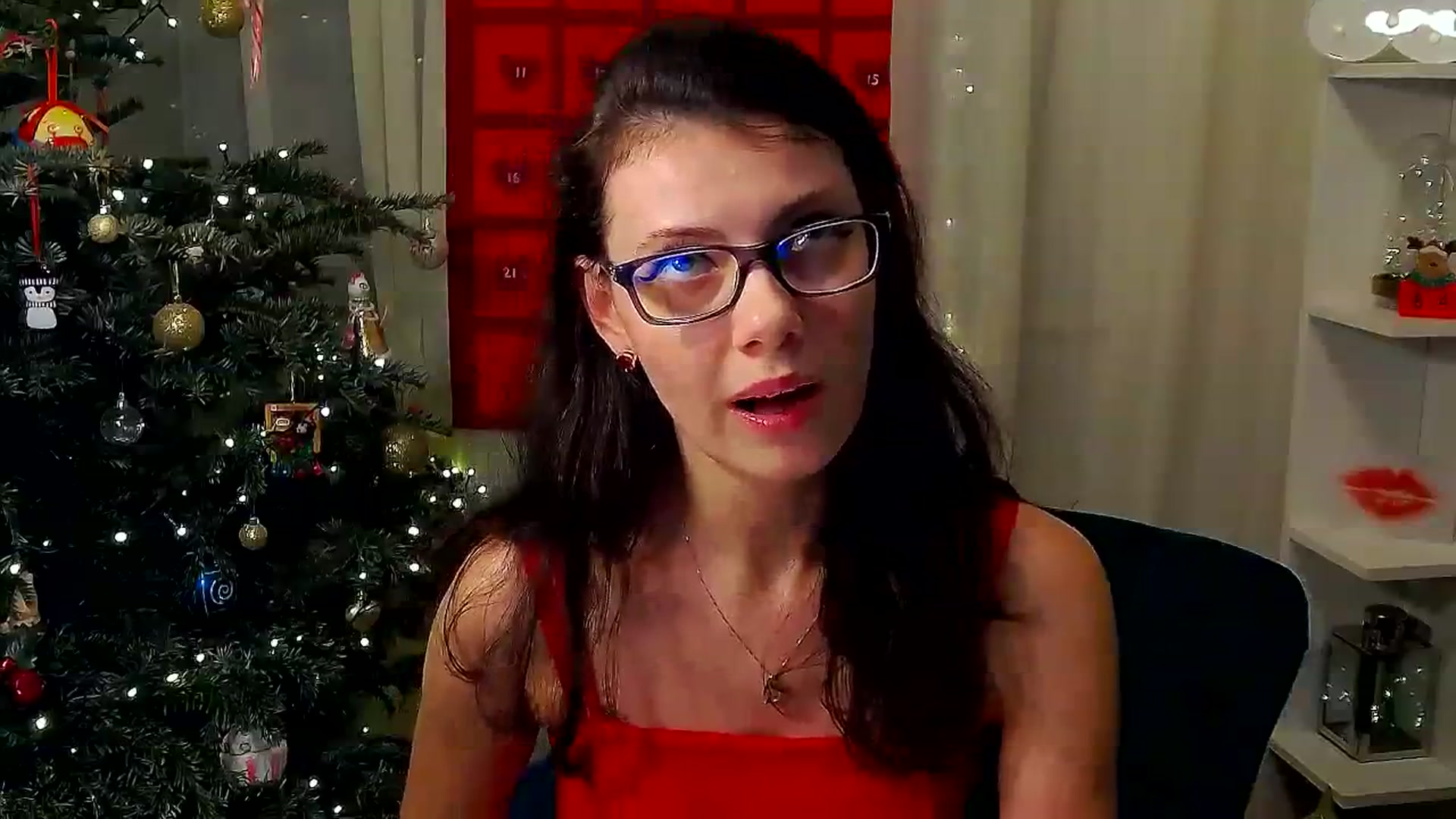 Gallery image thumbnail from MissAracely's myfreecams stream on, 12/28/2023, 21:07 image 11 of 20