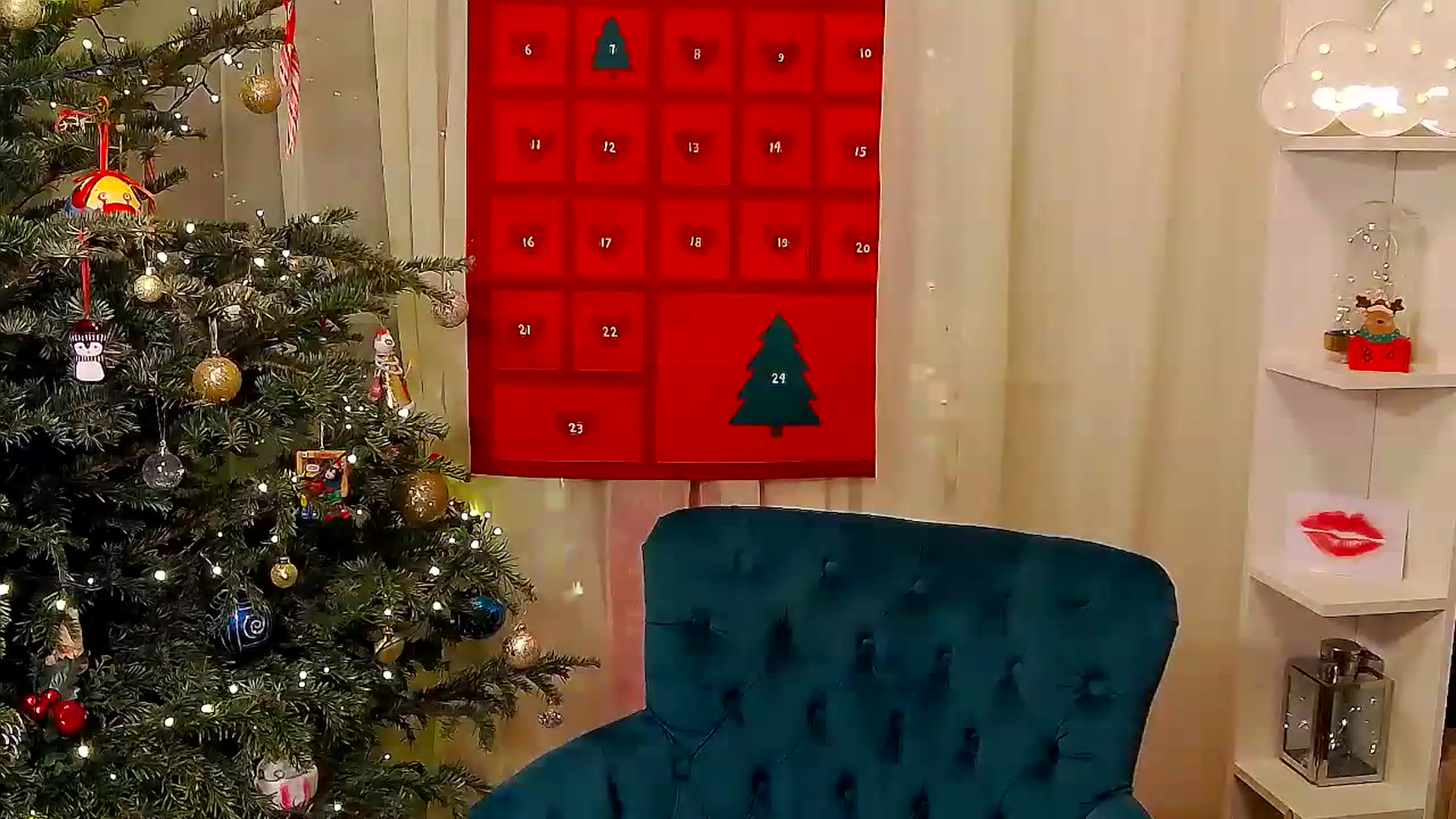 Gallery image thumbnail from MissAracely's myfreecams stream on, 12/28/2023, 22:04 image 14 of 20