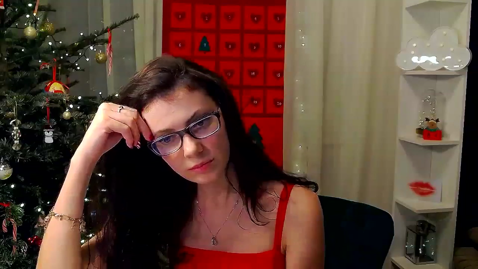 Gallery image thumbnail from MissAracely's myfreecams stream on, 12/28/2023, 22:04 image 2 of 20