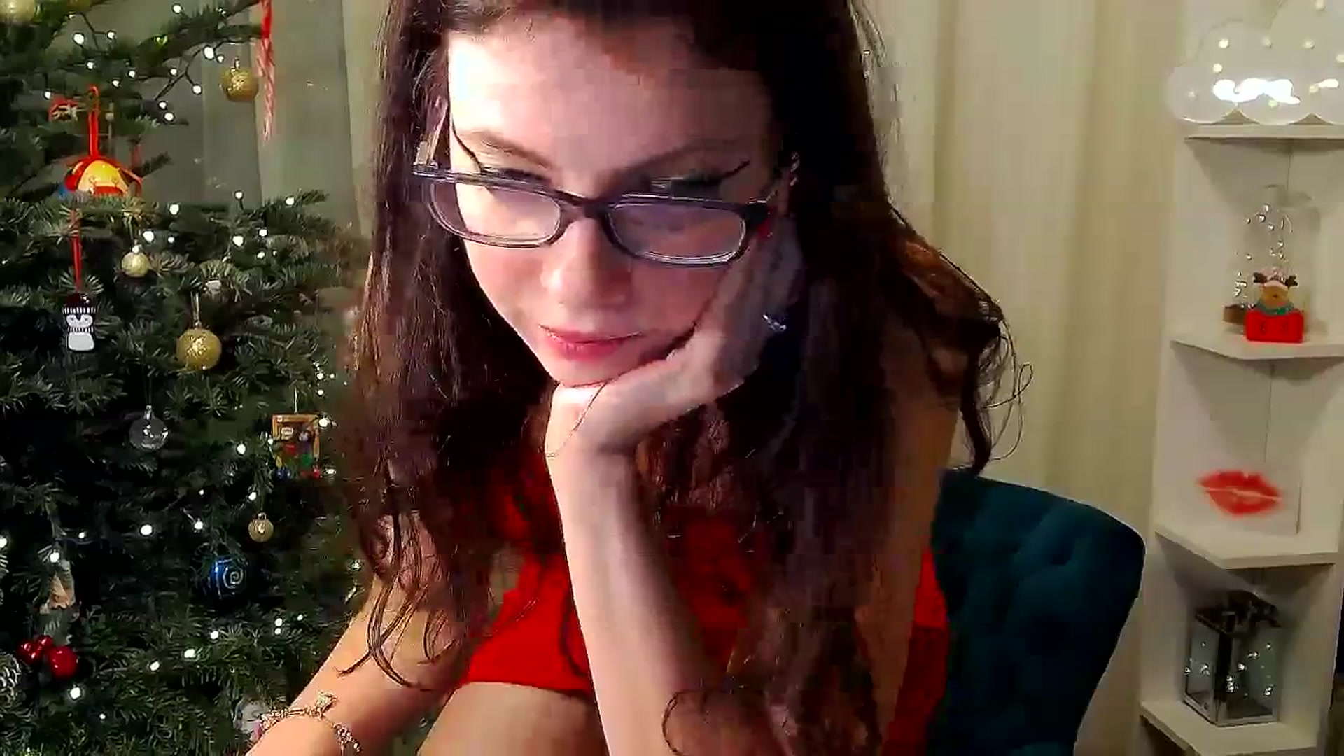 Gallery image thumbnail from MissAracely's myfreecams stream on, 12/28/2023, 22:04 image 9 of 20