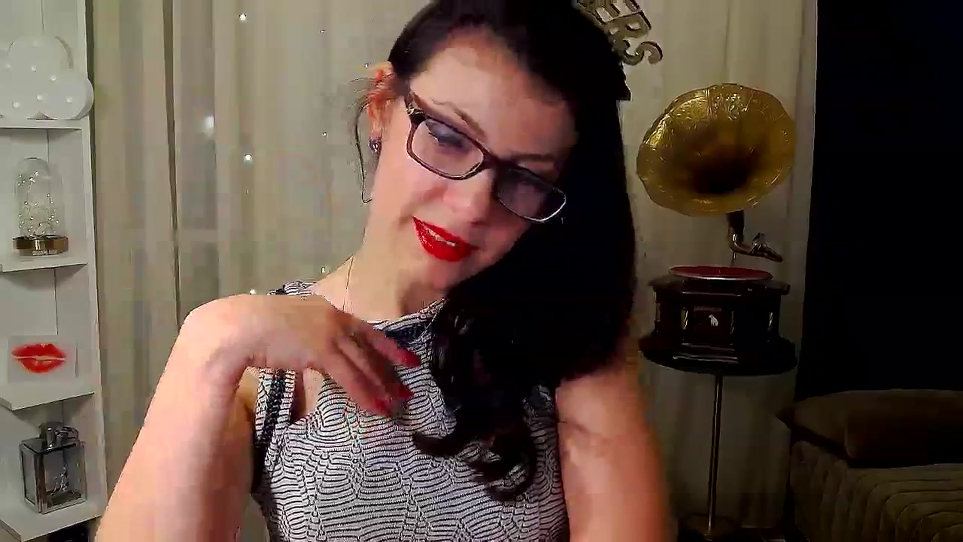 Gallery image thumbnail from MissAracely's myfreecams stream on, 01/04/2024, 24:02 image 14 of 20