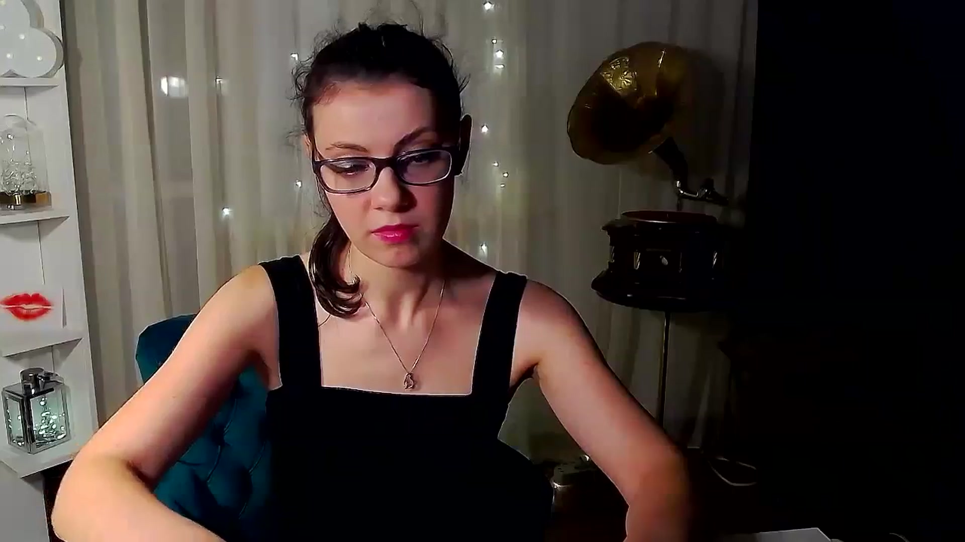 Gallery image thumbnail from MissAracely's myfreecams stream on, 01/07/2024, 22:10 image 2 of 20