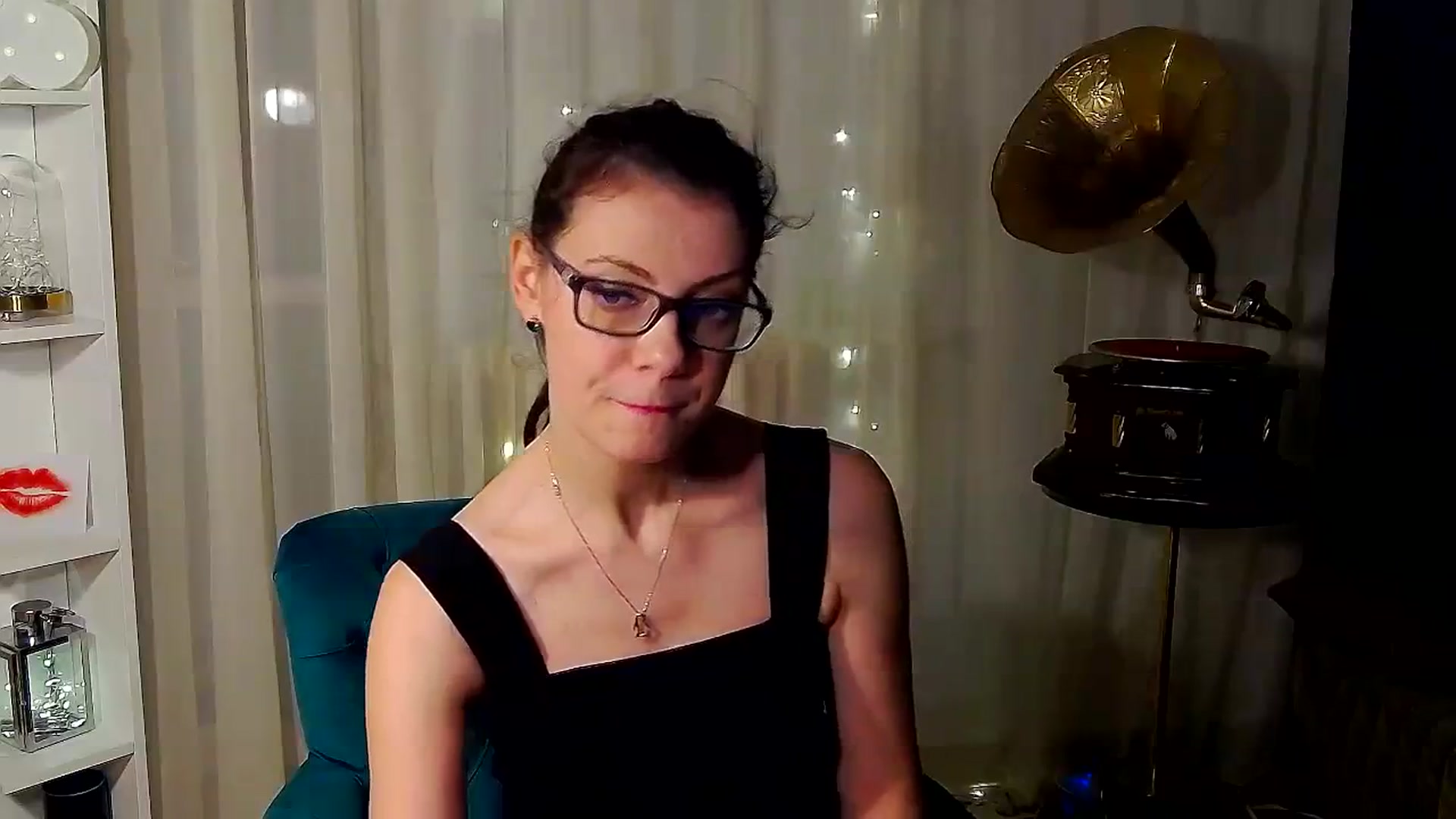 Gallery image thumbnail from MissAracely's myfreecams stream on, 01/07/2024, 22:10 image 18 of 20