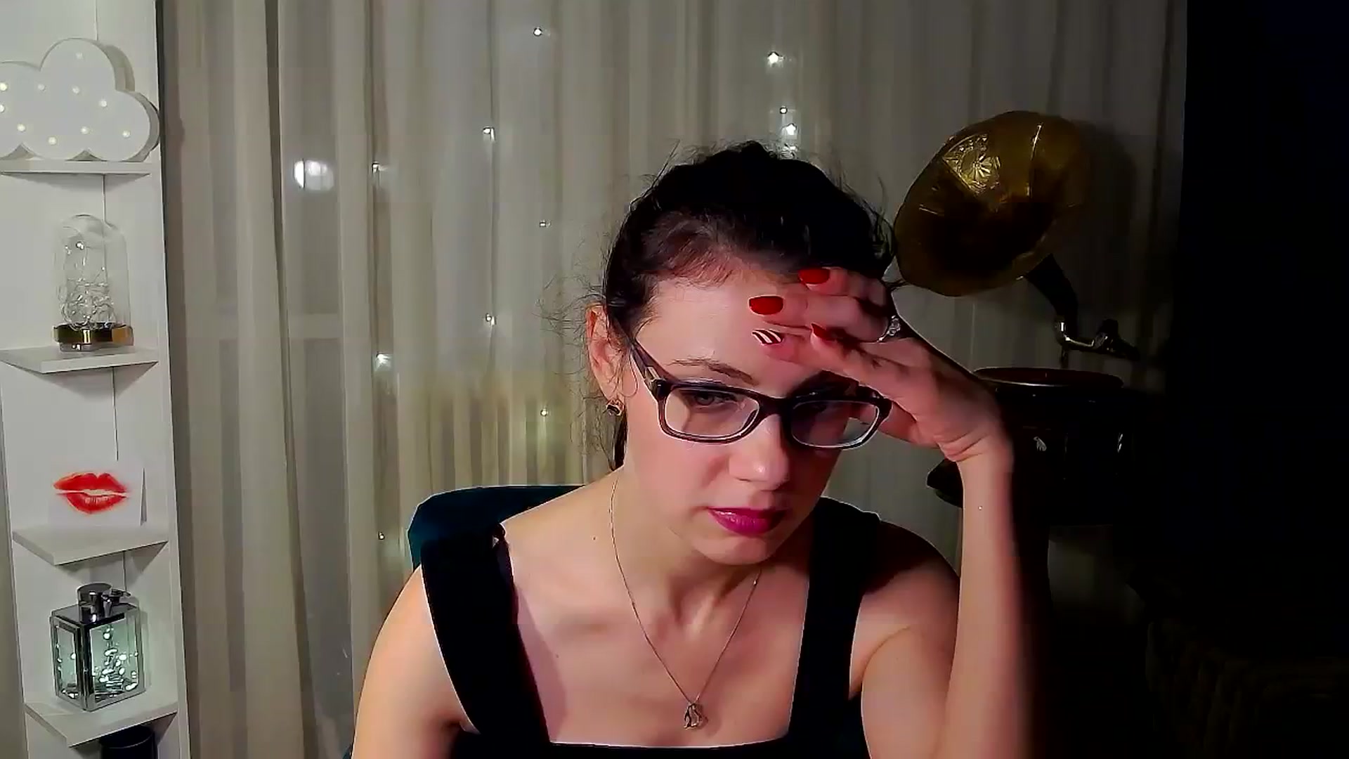 Gallery image thumbnail from MissAracely's myfreecams stream on, 01/08/2024, 24:56 image 12 of 20