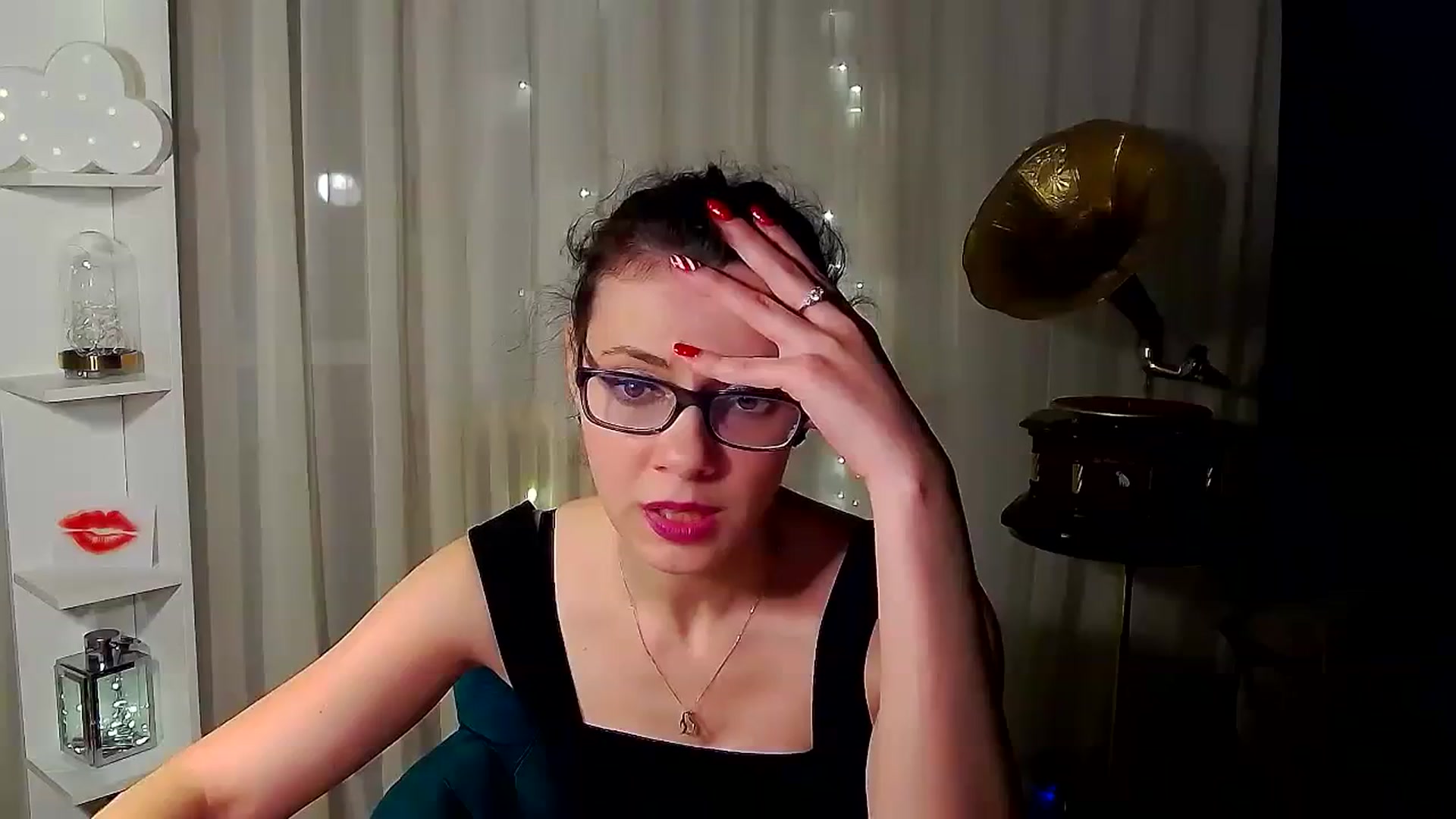 Gallery image thumbnail from MissAracely's myfreecams stream on, 01/08/2024, 24:56 image 13 of 20