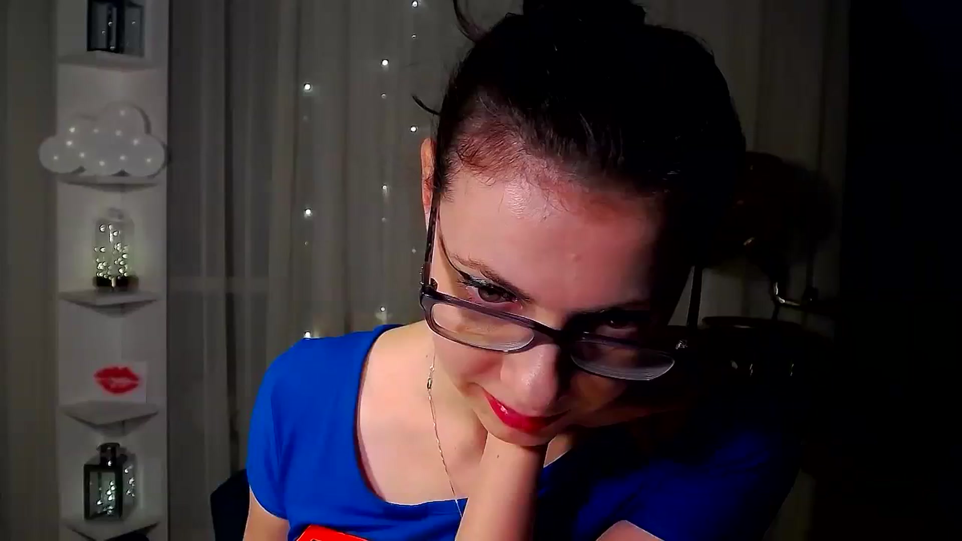 Gallery image thumbnail from MissAracely's myfreecams stream on, 01/11/2024, 01:30 image 10 of 20