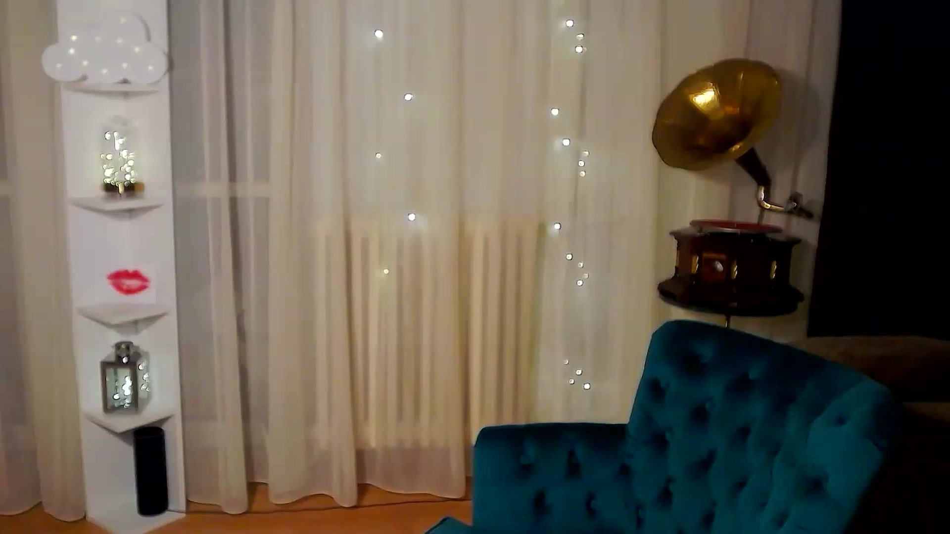 Gallery image thumbnail from MissAracely's myfreecams stream on, 01/11/2024, 01:30 image 17 of 20