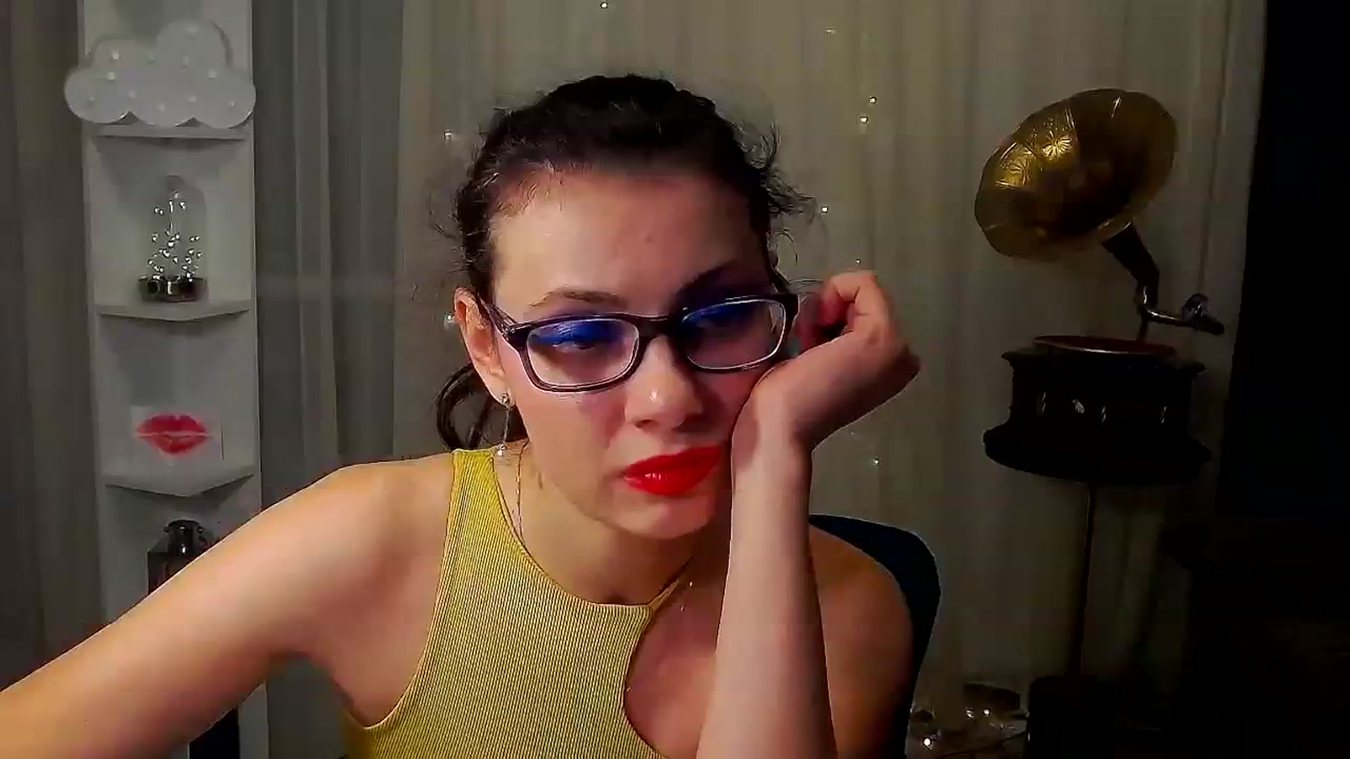 Gallery image thumbnail from MissAracely's myfreecams stream on, 01/12/2024, 01:45 image 14 of 20