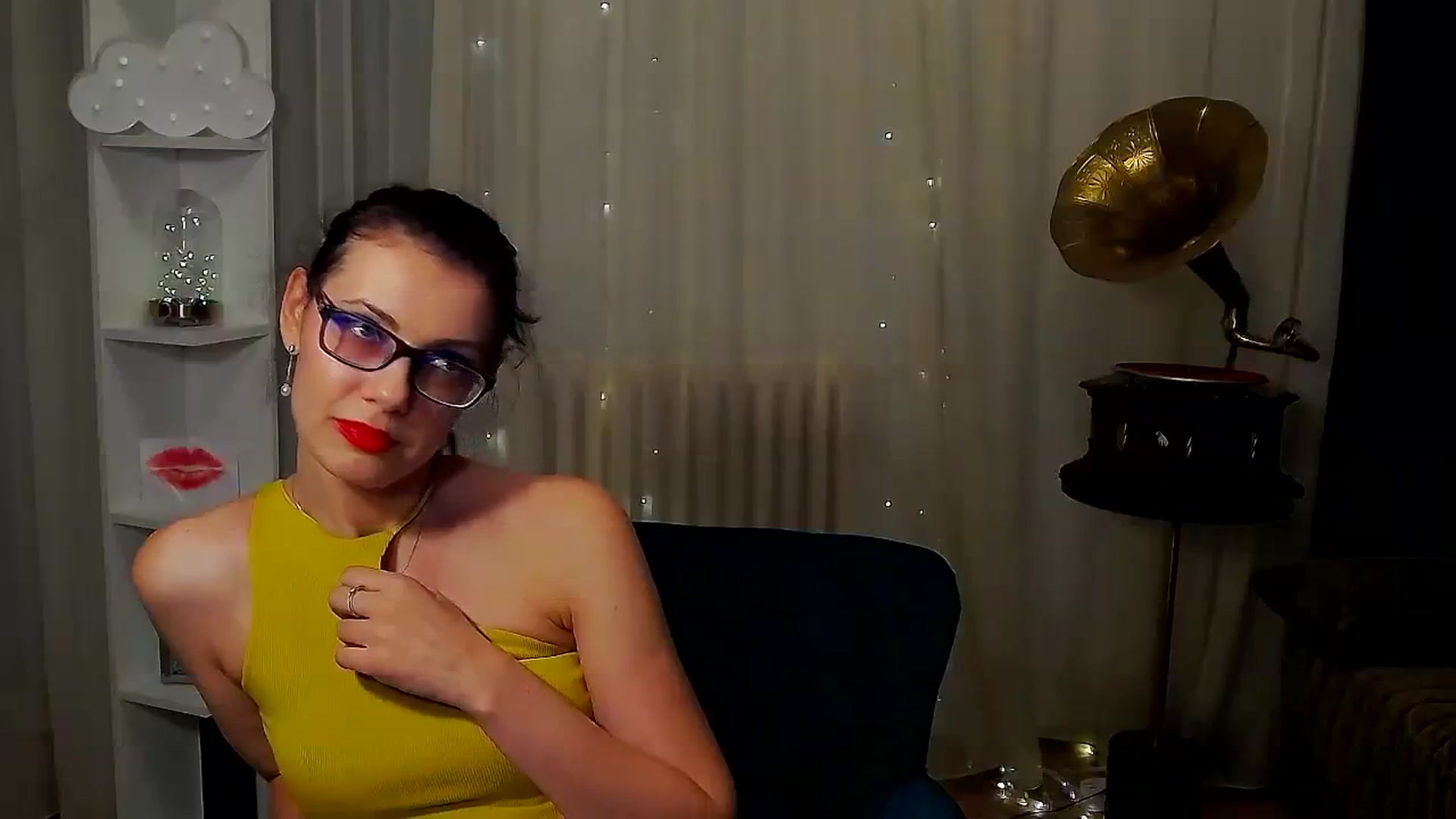 Gallery image thumbnail from MissAracely's myfreecams stream on, 01/12/2024, 01:45 image 8 of 20